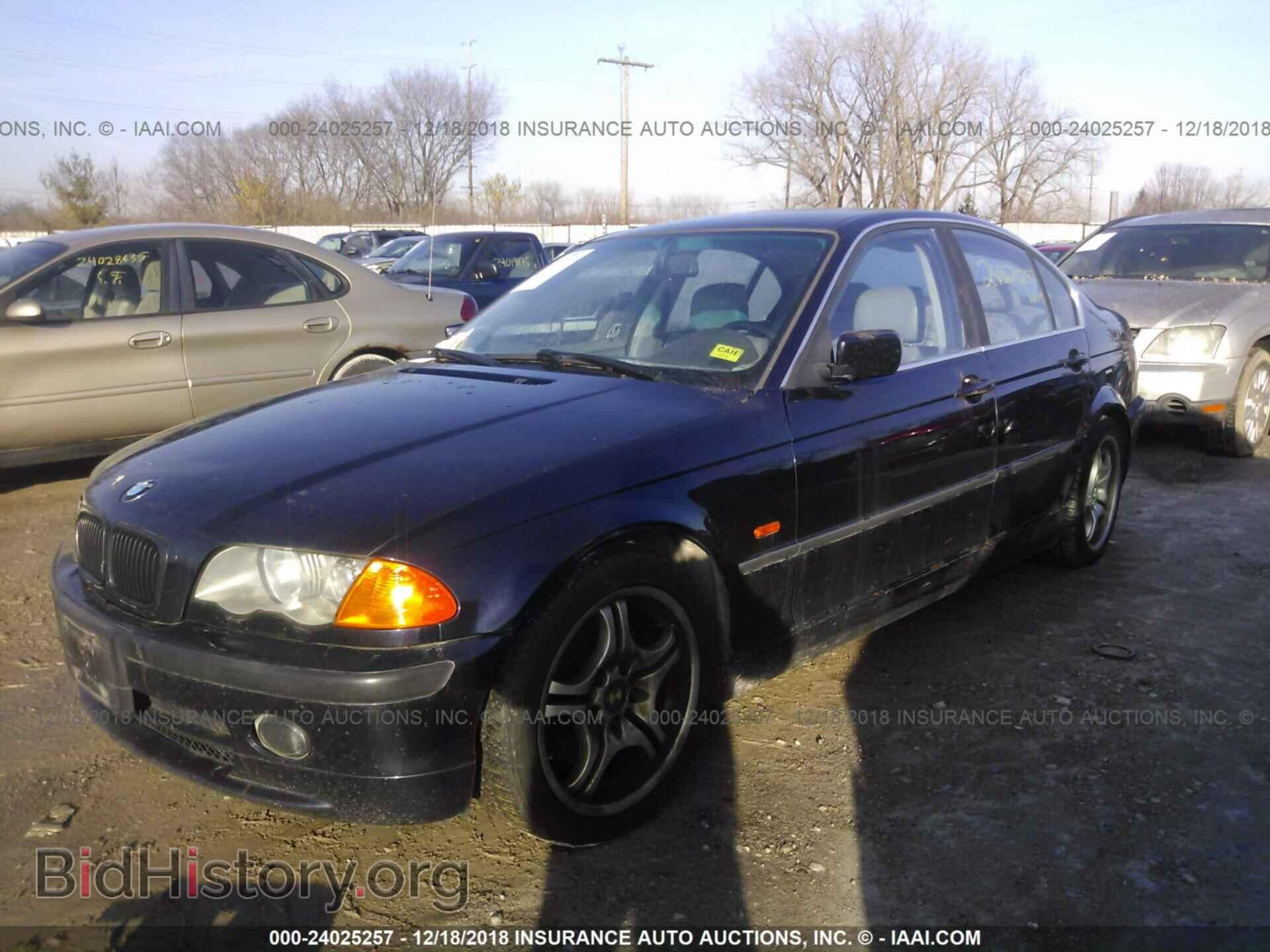 2001 BMW 330 - VIN: WBAAV53471FT01829 - Фото 2