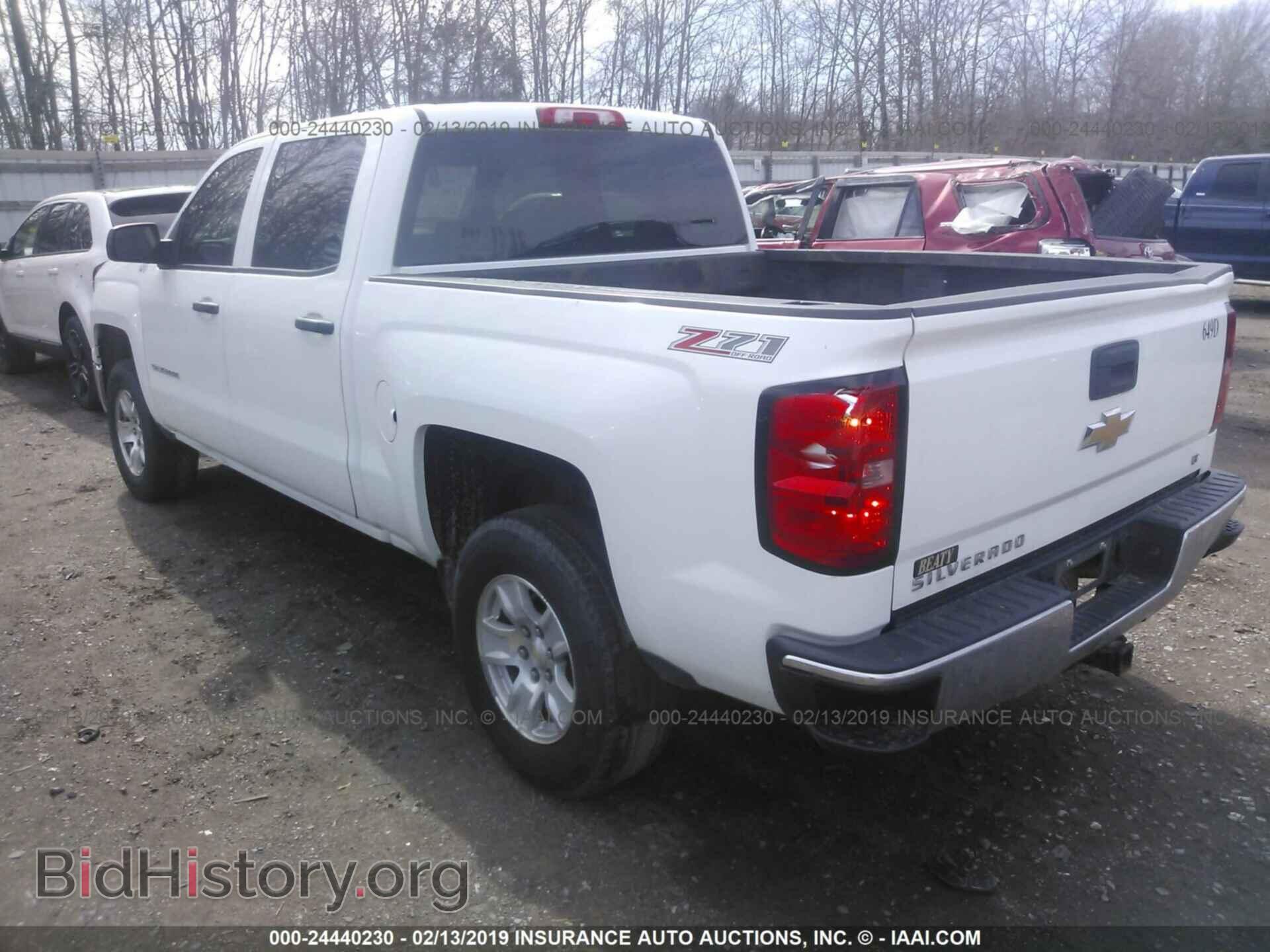 2014 CHEVROLET SILVERADO - VIN: 3GCUKREC5EG365019 - Фото 3