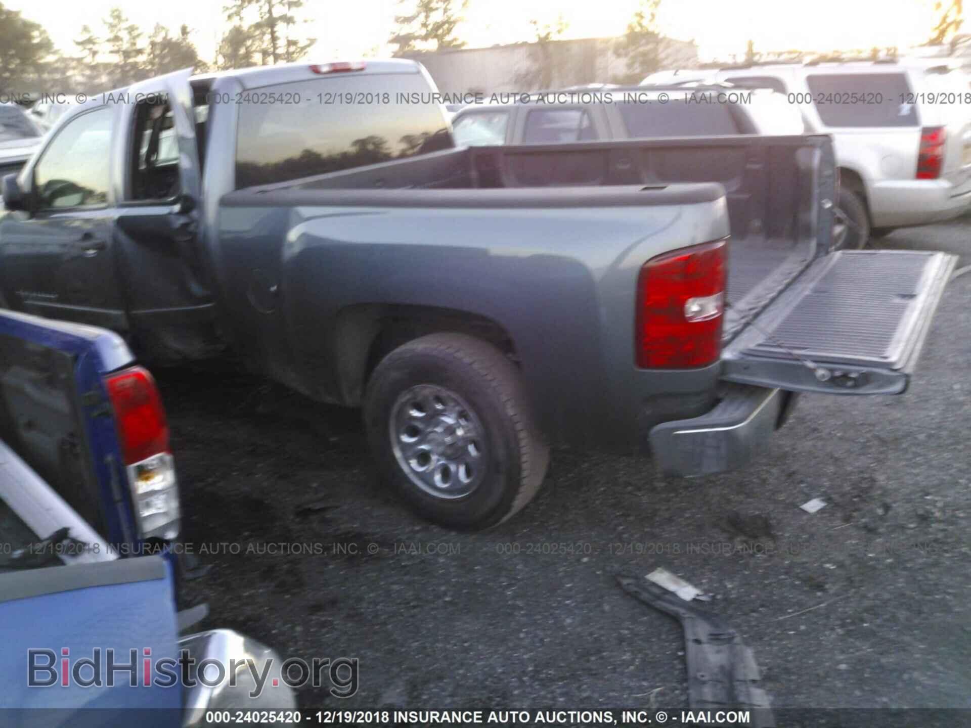 2008 CHEVROLET SILVERADO - VIN: 2GCEC19C981311300 - Фото 3
