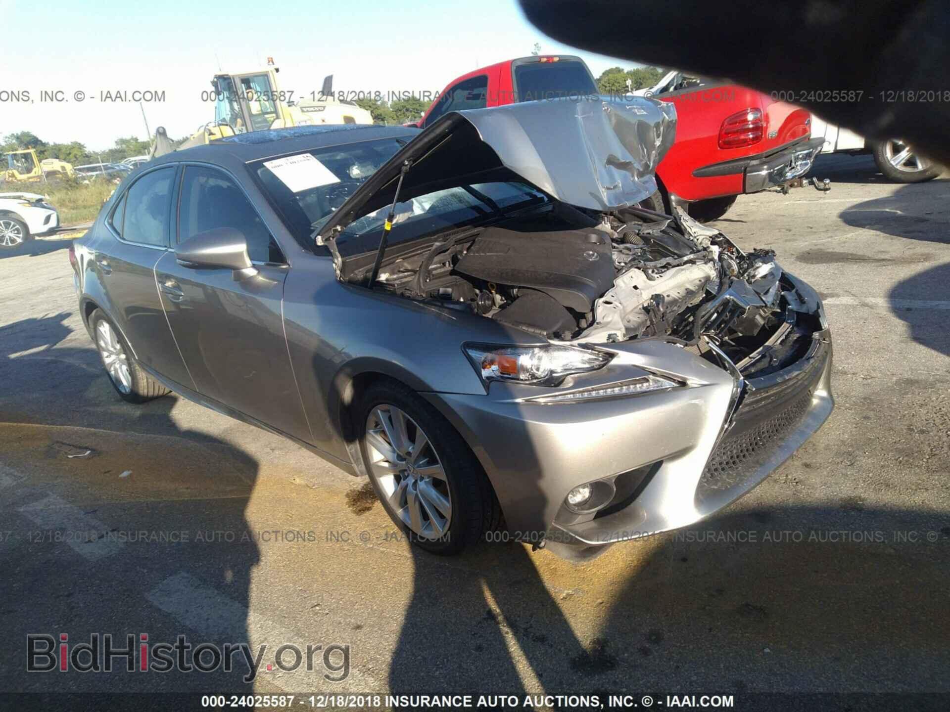 Фотография JTHBF1D24F5079272 - LEXUS IS 2015