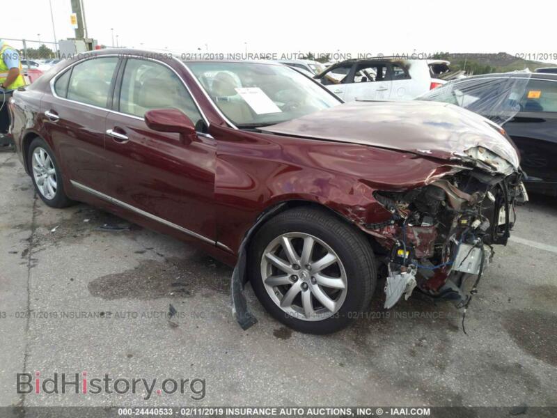 2007 Lexus LS (VIN JTHBL46F975048207) — фото 1 из 10, IAAI, повреждение: передняя часть
