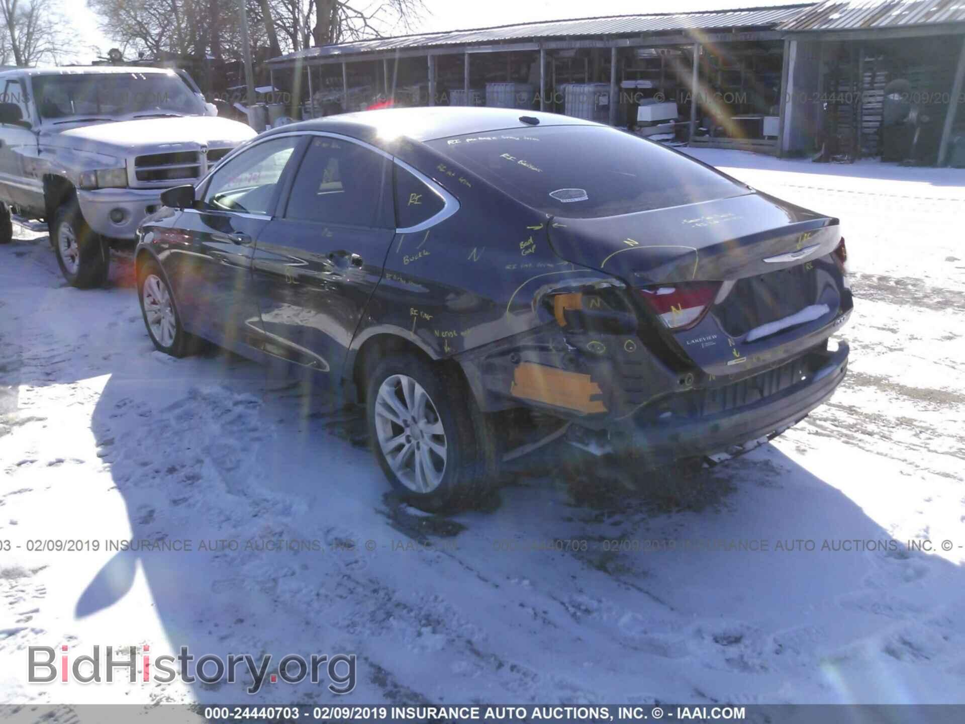 2016 CHRYSLER 200 - VIN: 1C3CCCAB2GN102584 - Фото 3