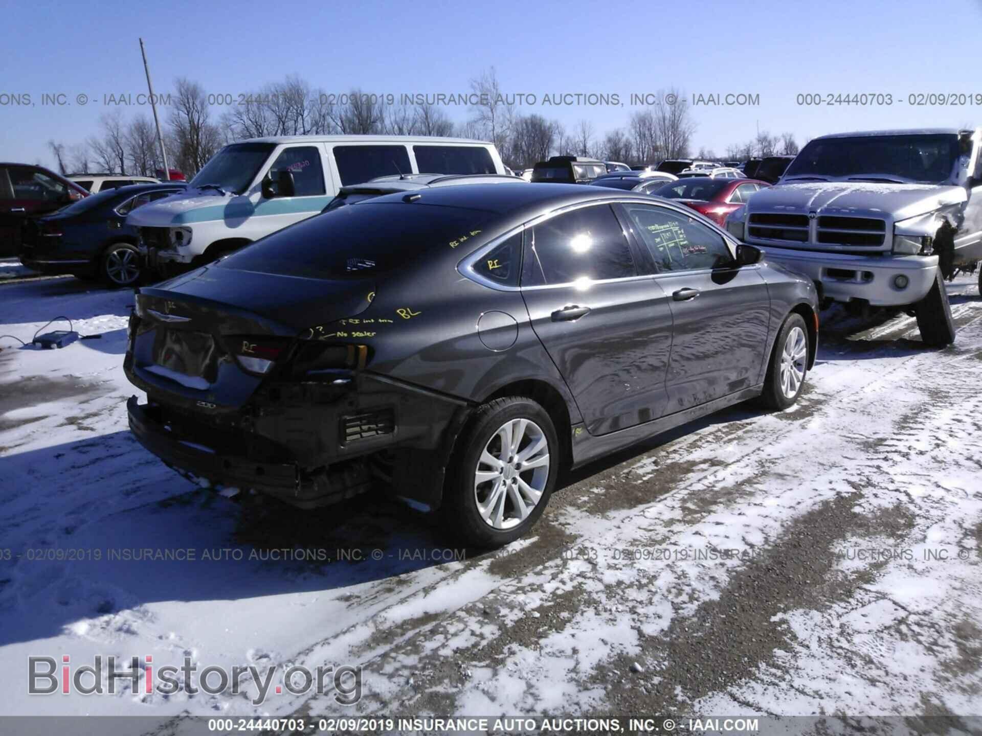 2016 CHRYSLER 200 - VIN: 1C3CCCAB2GN102584 - Фото 4