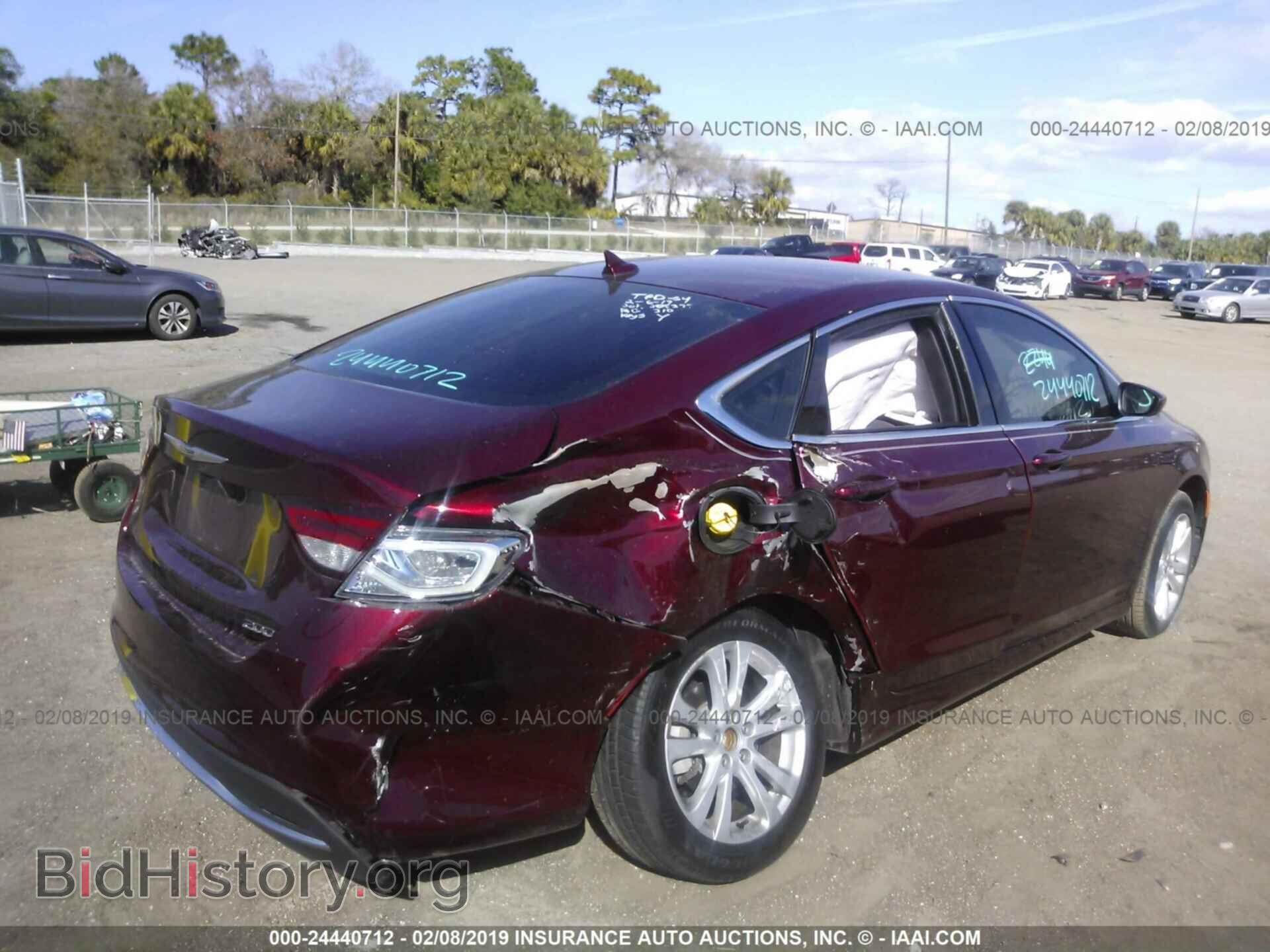 2017 CHRYSLER 200 - VIN: 1C3CCCAB6HN500978 - Photo 4