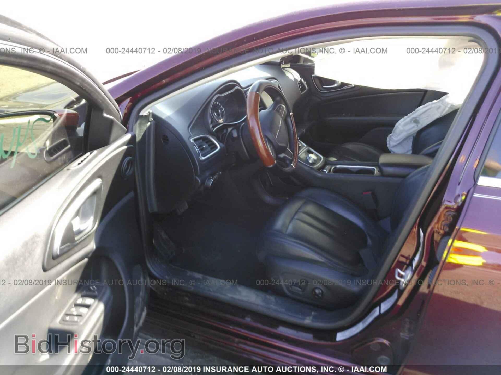2017 CHRYSLER 200 - VIN: 1C3CCCAB6HN500978 - Photo 5