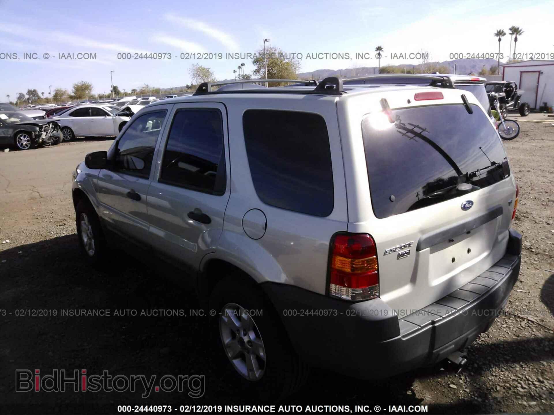 2006 FORD ESCAPE - VIN: 1FMCU031X6KA85573 - Фото 3
