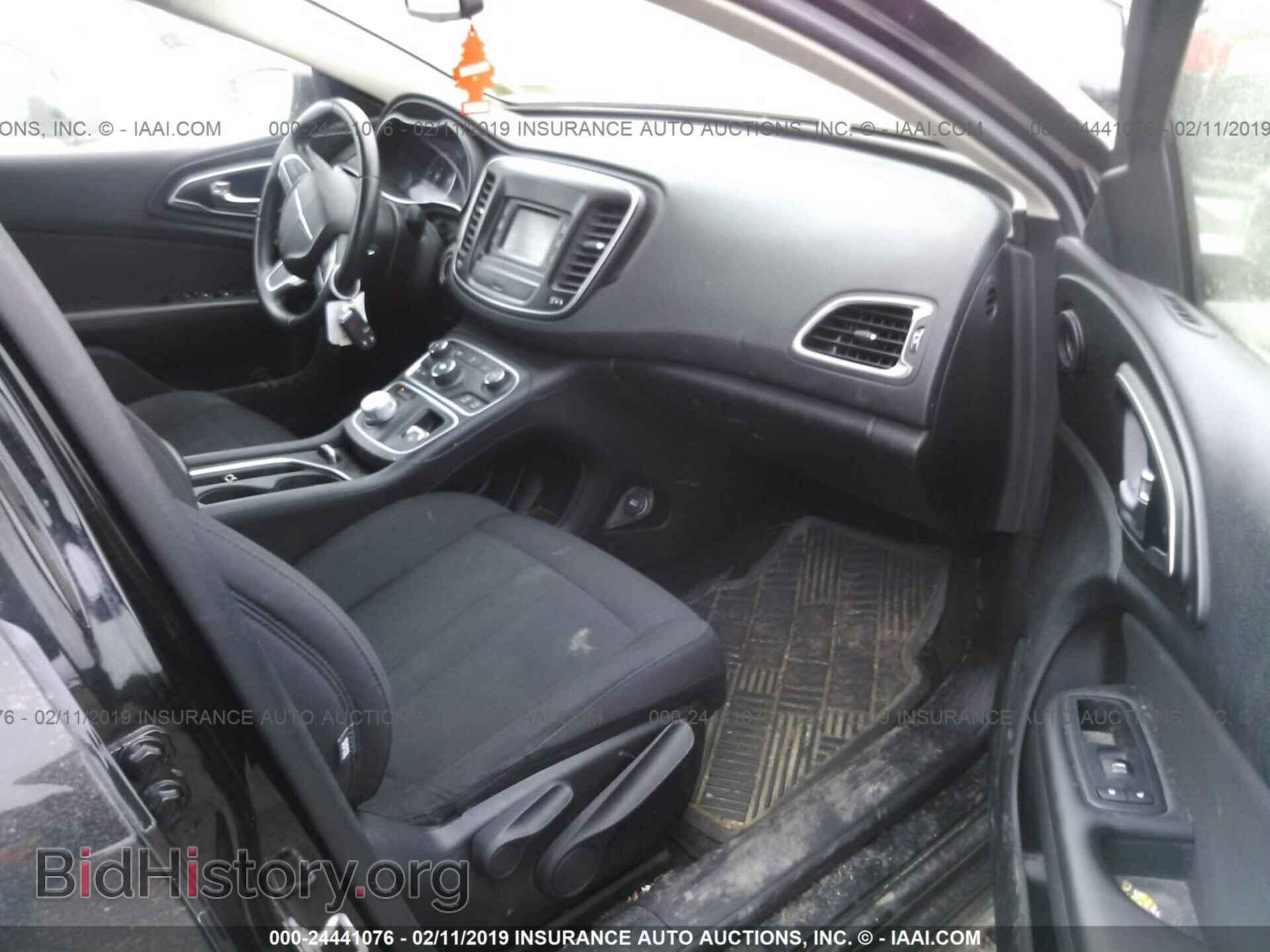 2015 CHRYSLER 200 - VIN: 1C3CCCAB0FN744672 - Фото 5