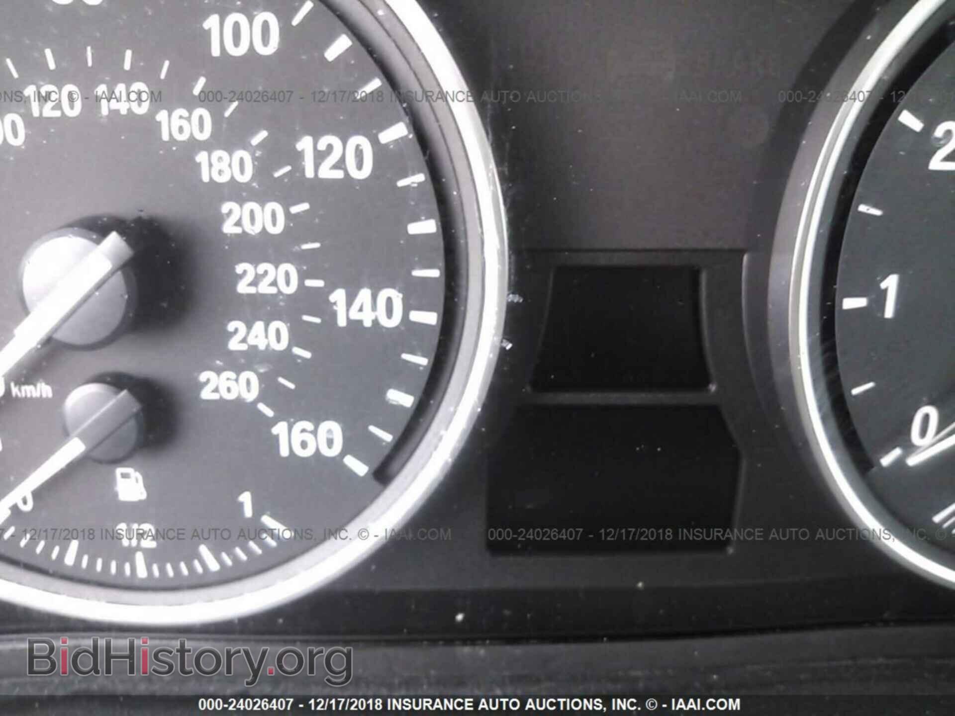 2010 BMW 528 - VIN: WBANV1C53ABZ45340 - Фото 7