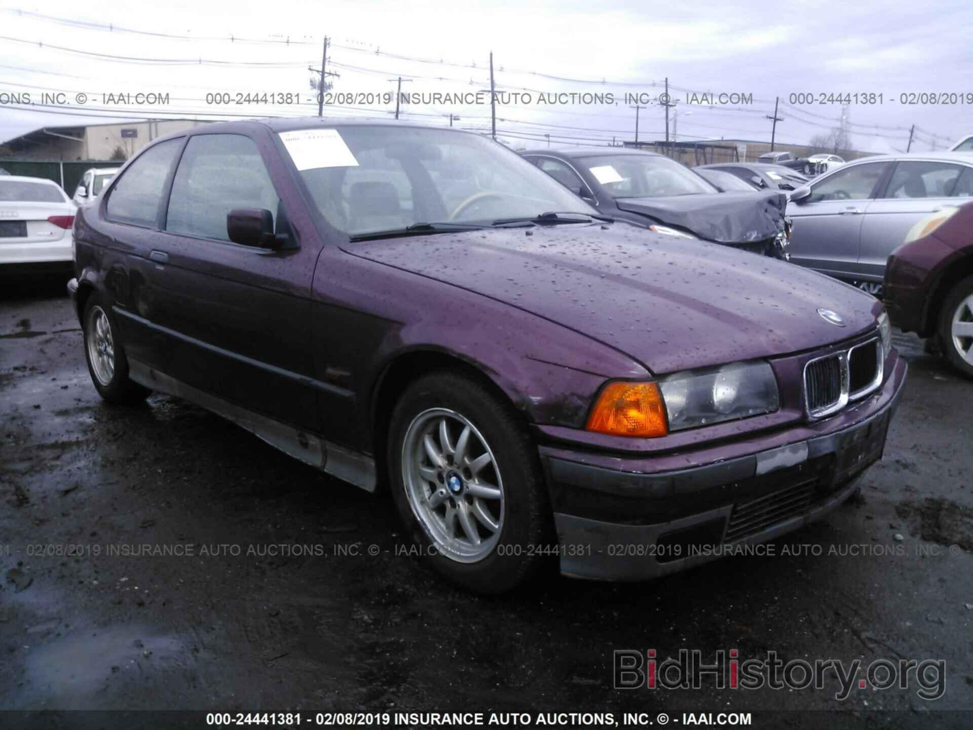 Photo WBACG6326SAM73257 - BMW 318 1995