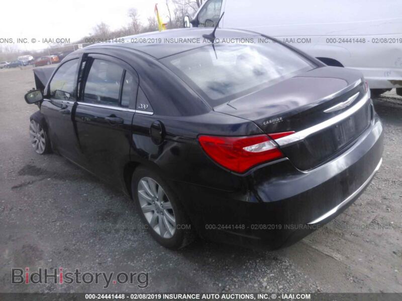 2012 Chrysler 200 (VIN 1C3CCBBBXCN124738) — фото 3 из 10