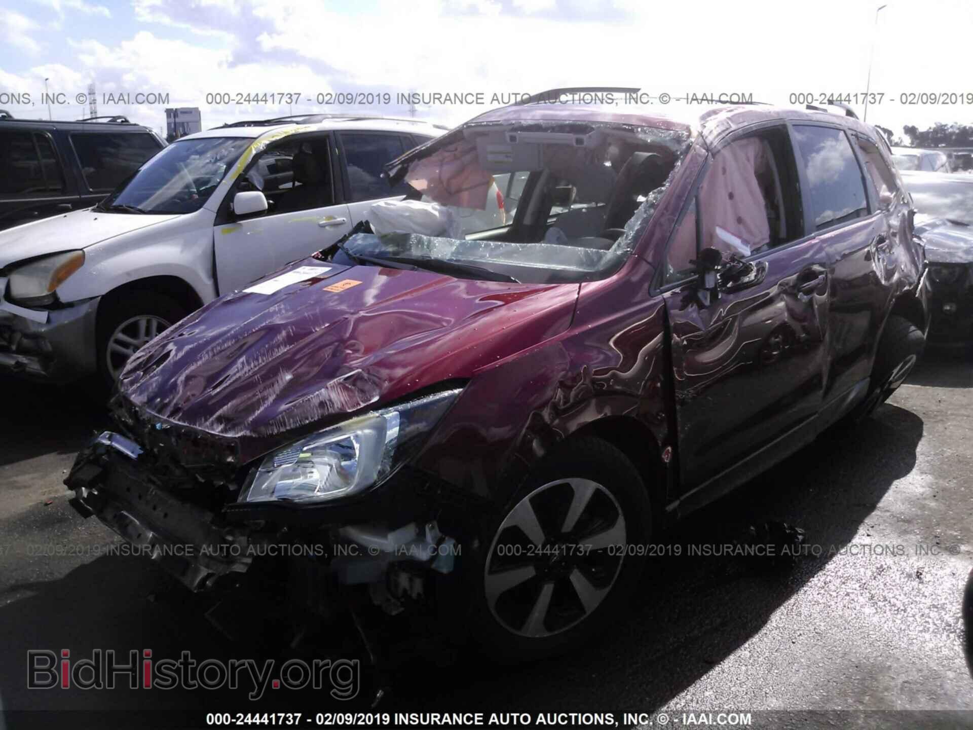 2017 SUBARU FORESTER - VIN: JF2SJAGC7HH800711 - Фото 2