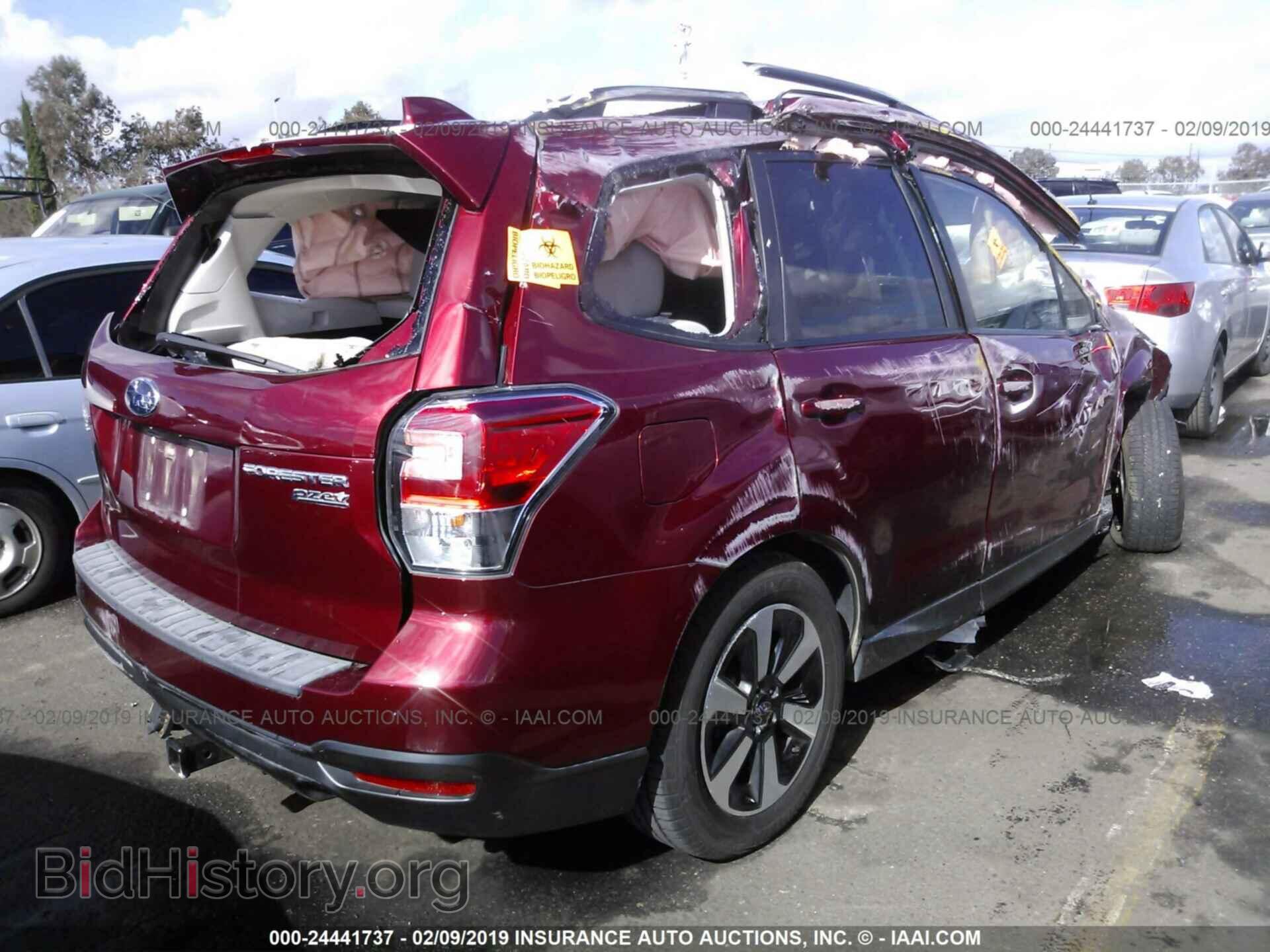2017 SUBARU FORESTER - VIN: JF2SJAGC7HH800711 - Фото 4