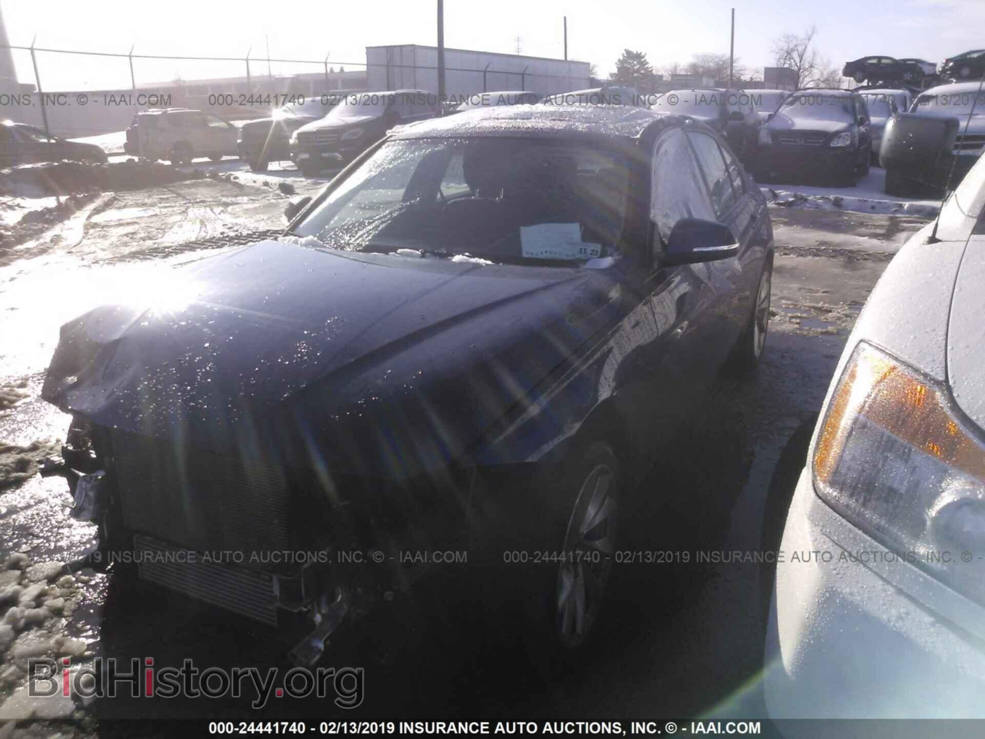 2018 BMW 320 - VIN: WBA8A3C55JA499783 - Photo 2