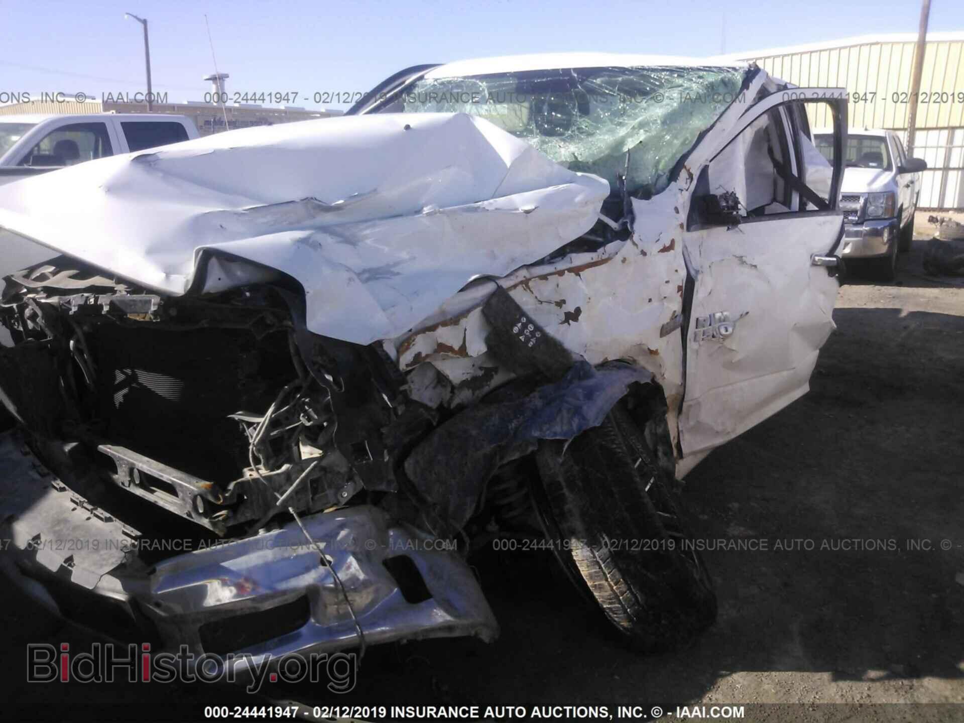 2017 RAM 1500 - VIN: 1C6RR7GT5HS659950 - Photo 2