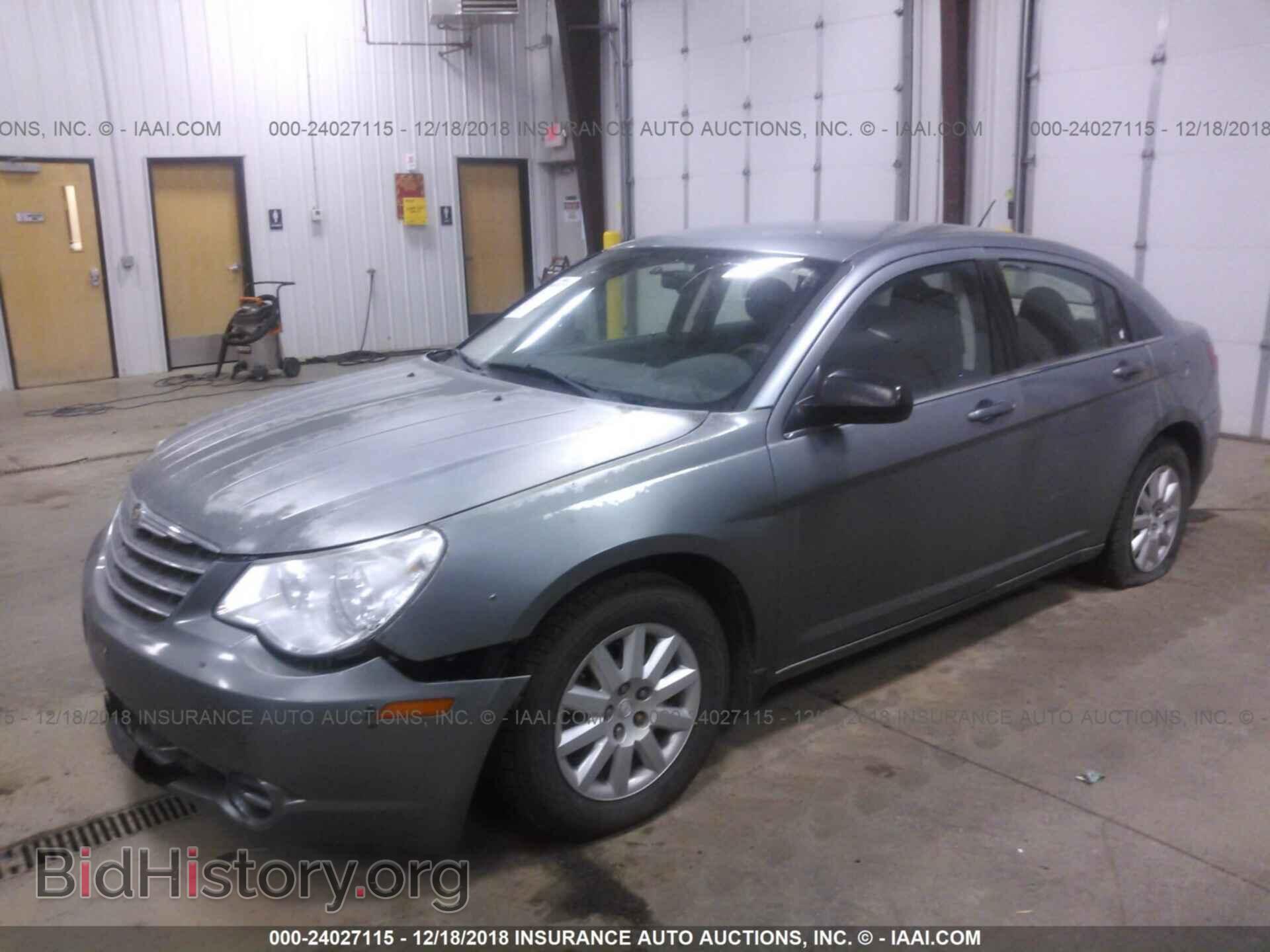 2009 CHRYSLER SEBRING - VIN: 1C3LC46B69N558248 - Фото 2