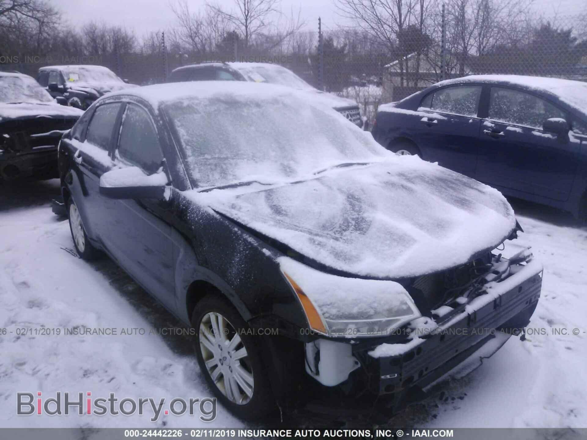 Photo 1FAHP3HN4BW175938 - FORD FOCUS 2011