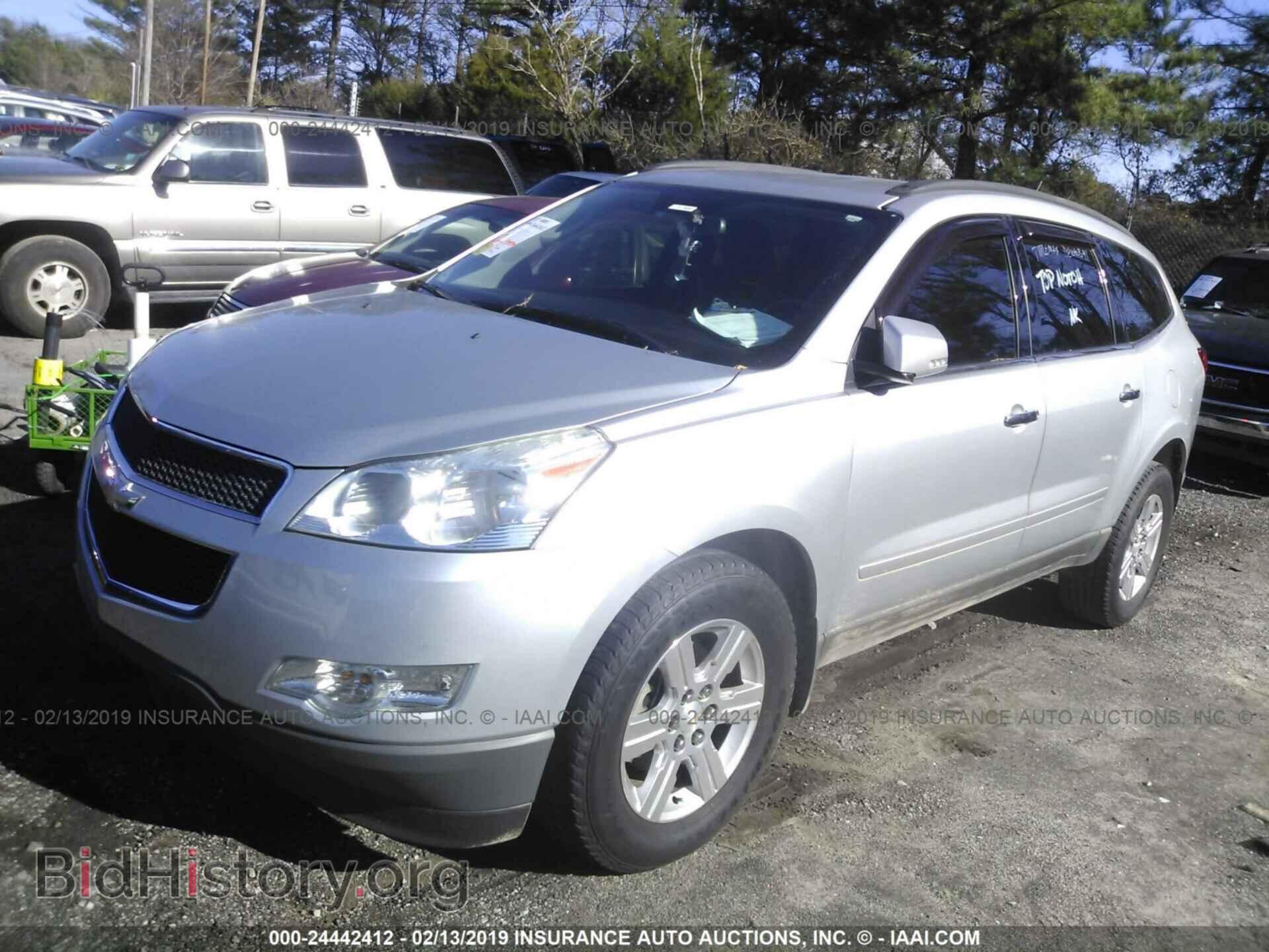2012 CHEVROLET TRAVERSE - VIN: 1GNKRGED8CJ405015 - Photo 2