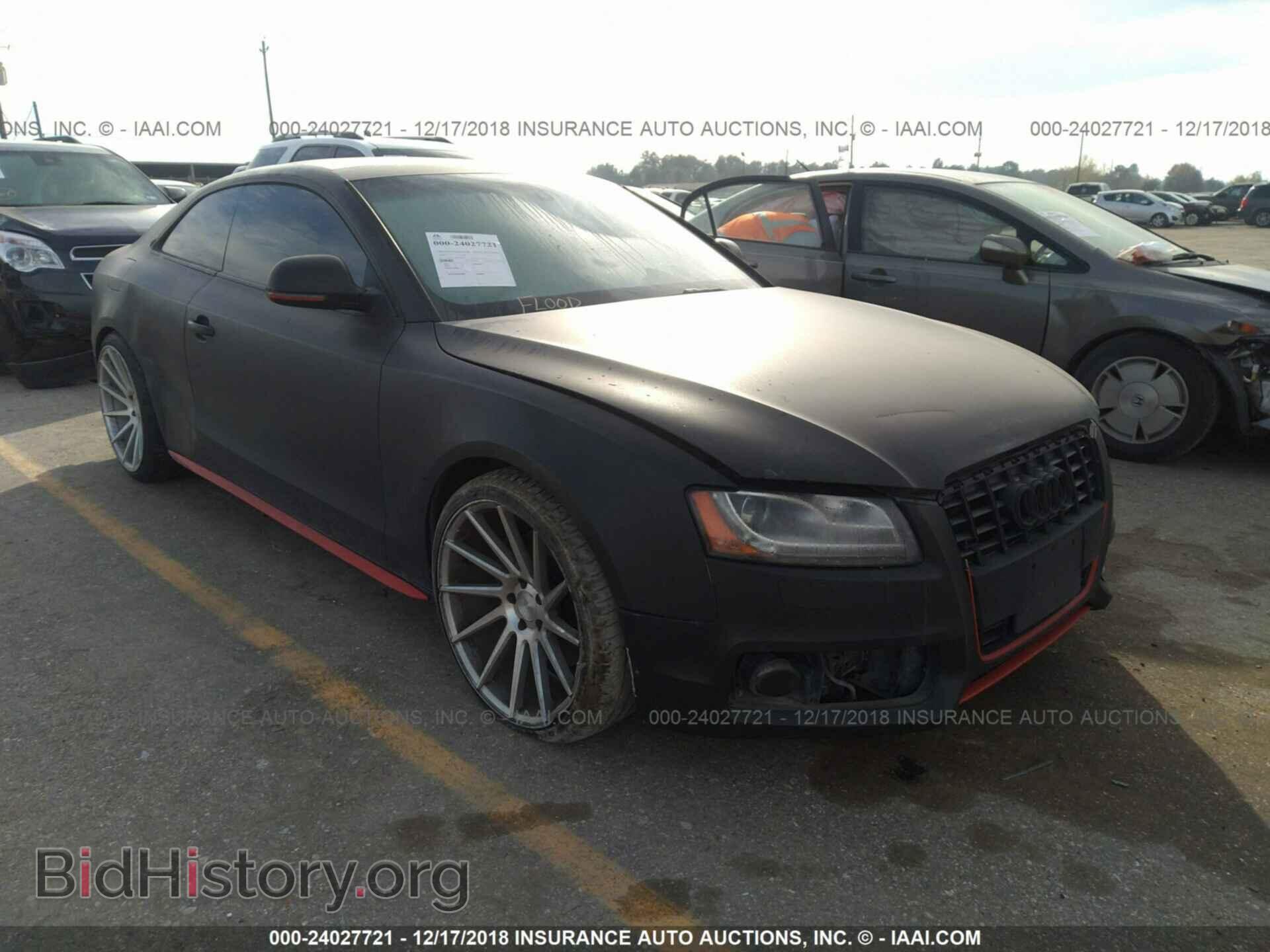 Photo WAURV78T19A000447 - AUDI S5 2009