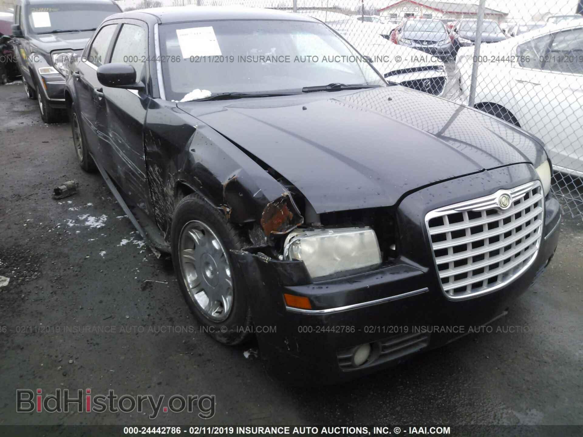 2005 CHRYSLER 300 - VIN: 2C3AA53G55H164505 - Фото 6