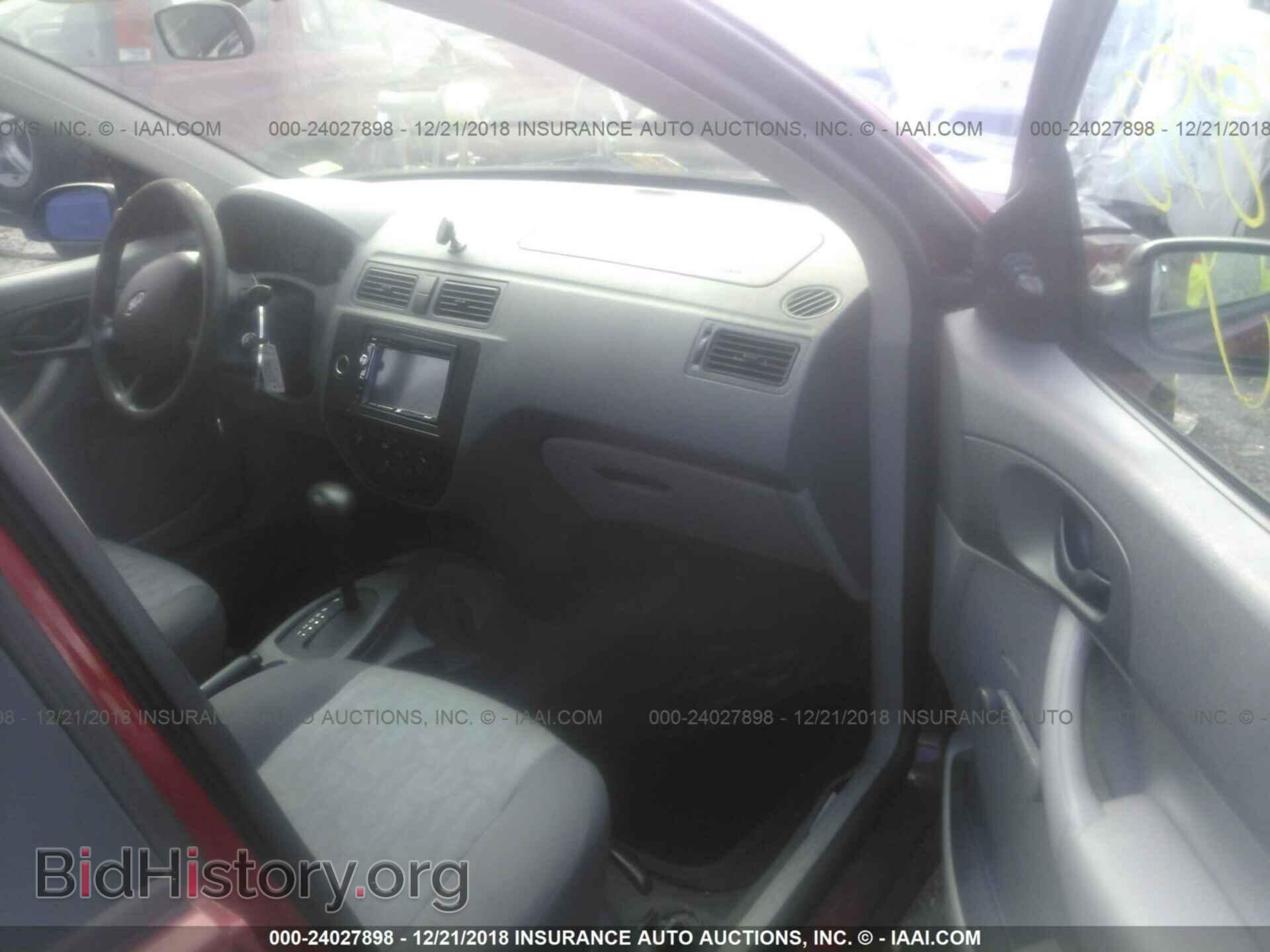 2005 FORD FOCUS - VIN: 1FAFP34N15W126262 - Фото 5