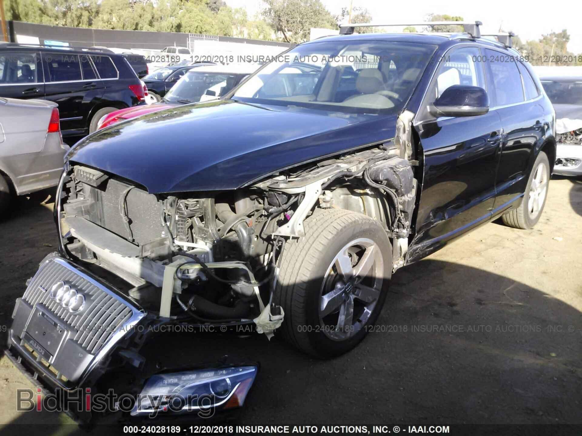 2011 AUDI Q5 - VIN: WA1LFAFP1BA078221 - Фото 2