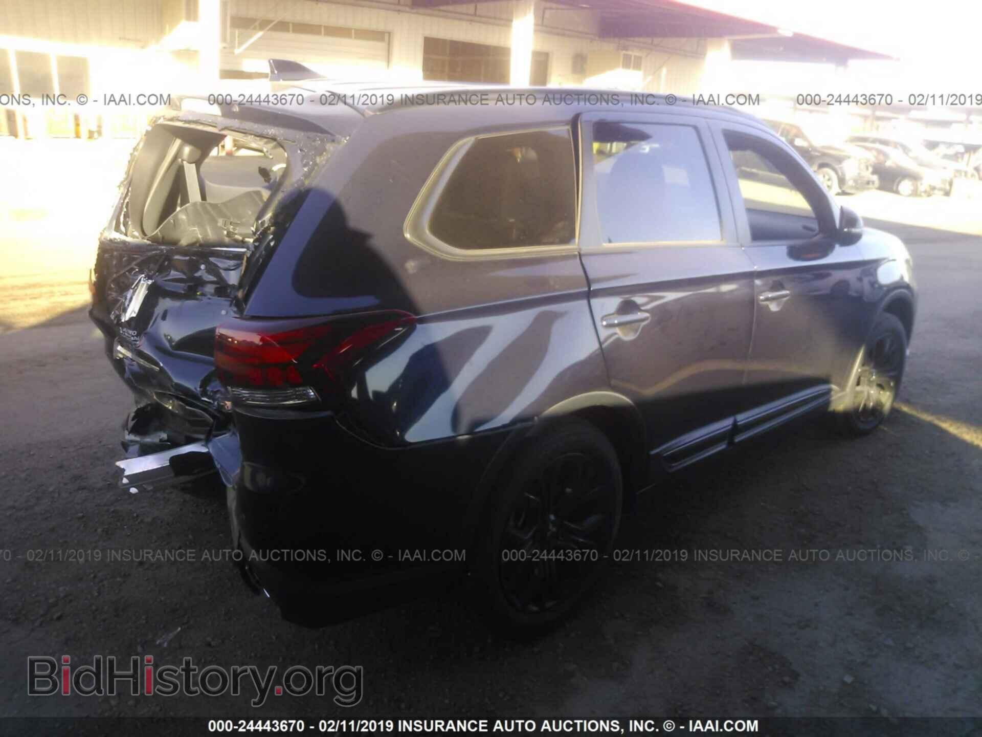2007 BMW 328 - VIN: WBAVA33547KX83699 - Фото 4