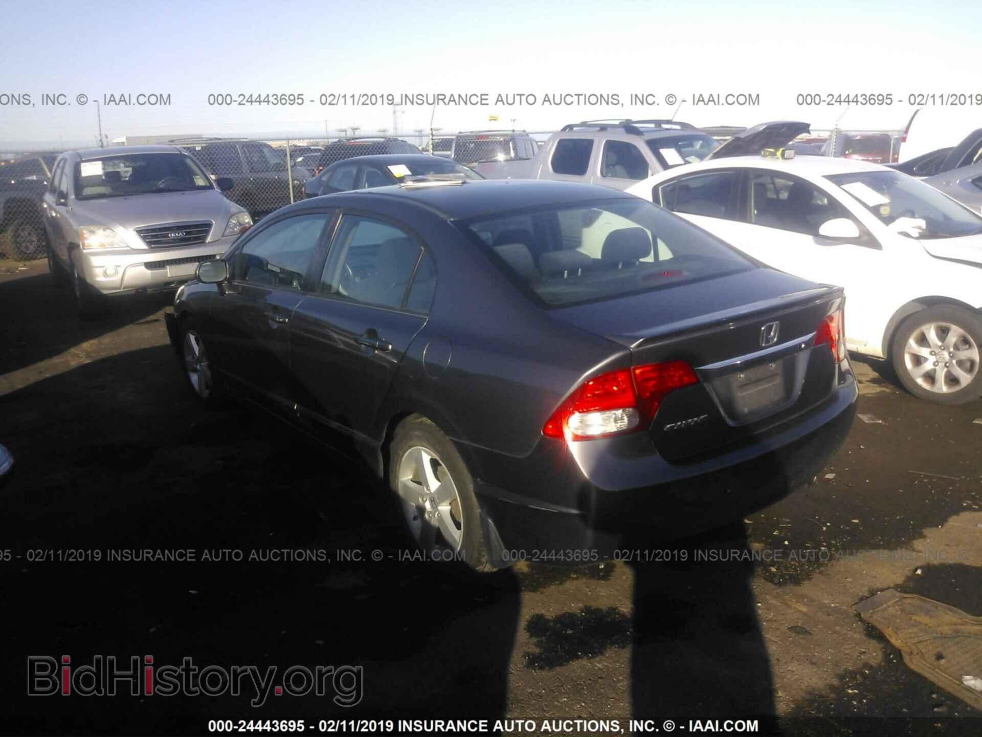 2011 HONDA CIVIC - VIN: 19XFA1F61BE036962 - Photo 3