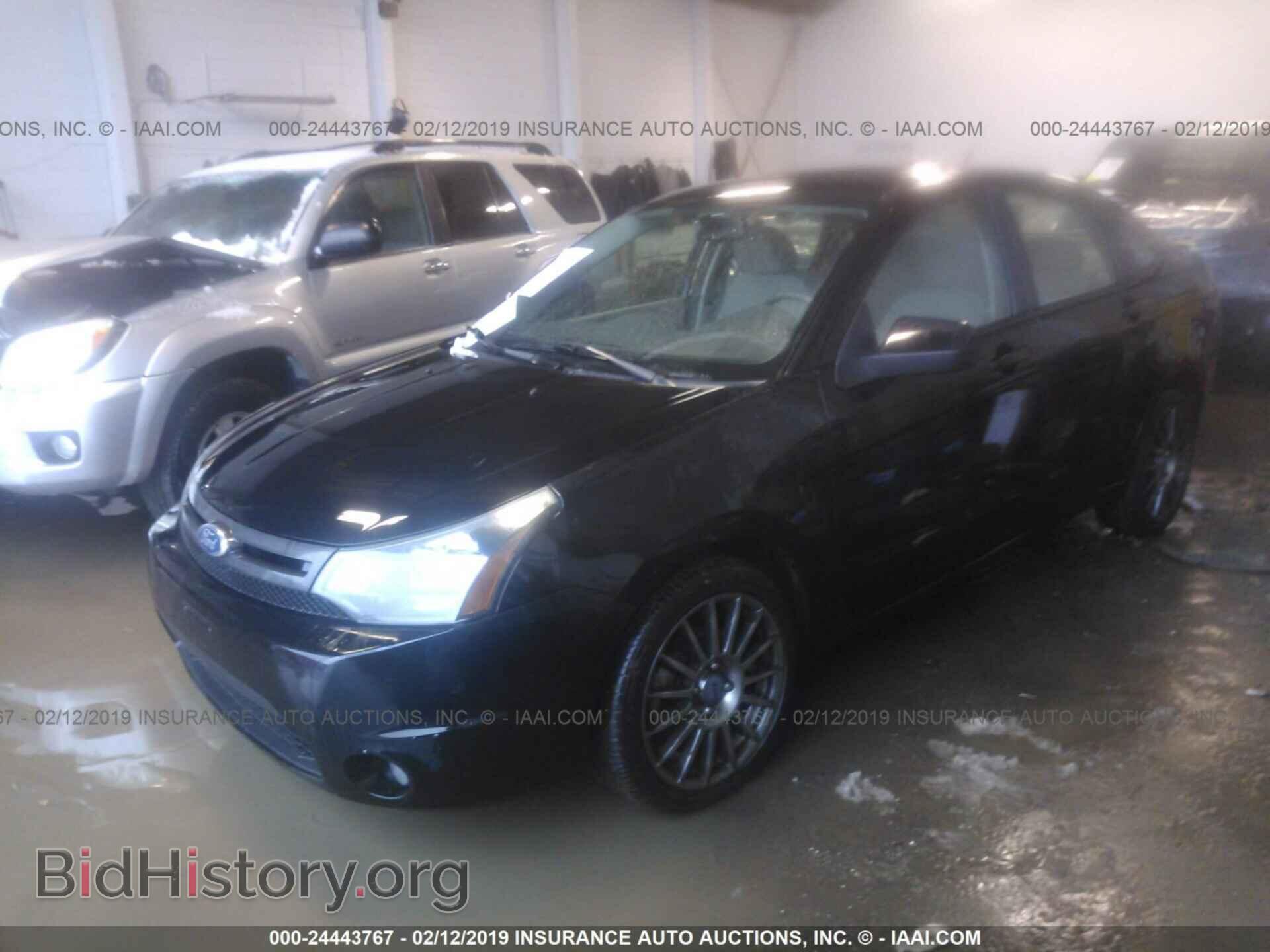 2011 FORD FOCUS - VIN: 1FAHP3GN5BW120495 - Photo 2