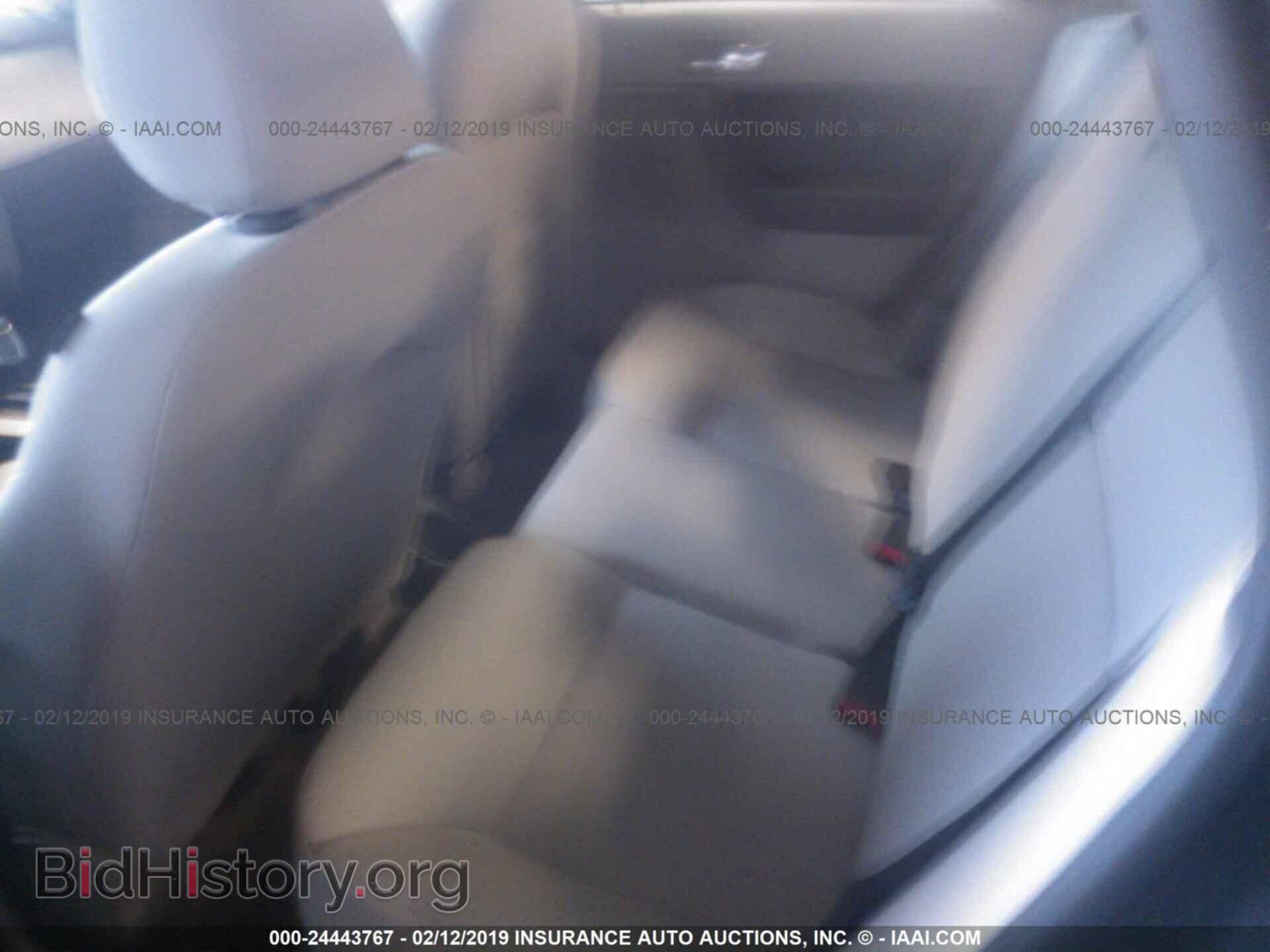 2011 FORD FOCUS - VIN: 1FAHP3GN5BW120495 - Photo 8