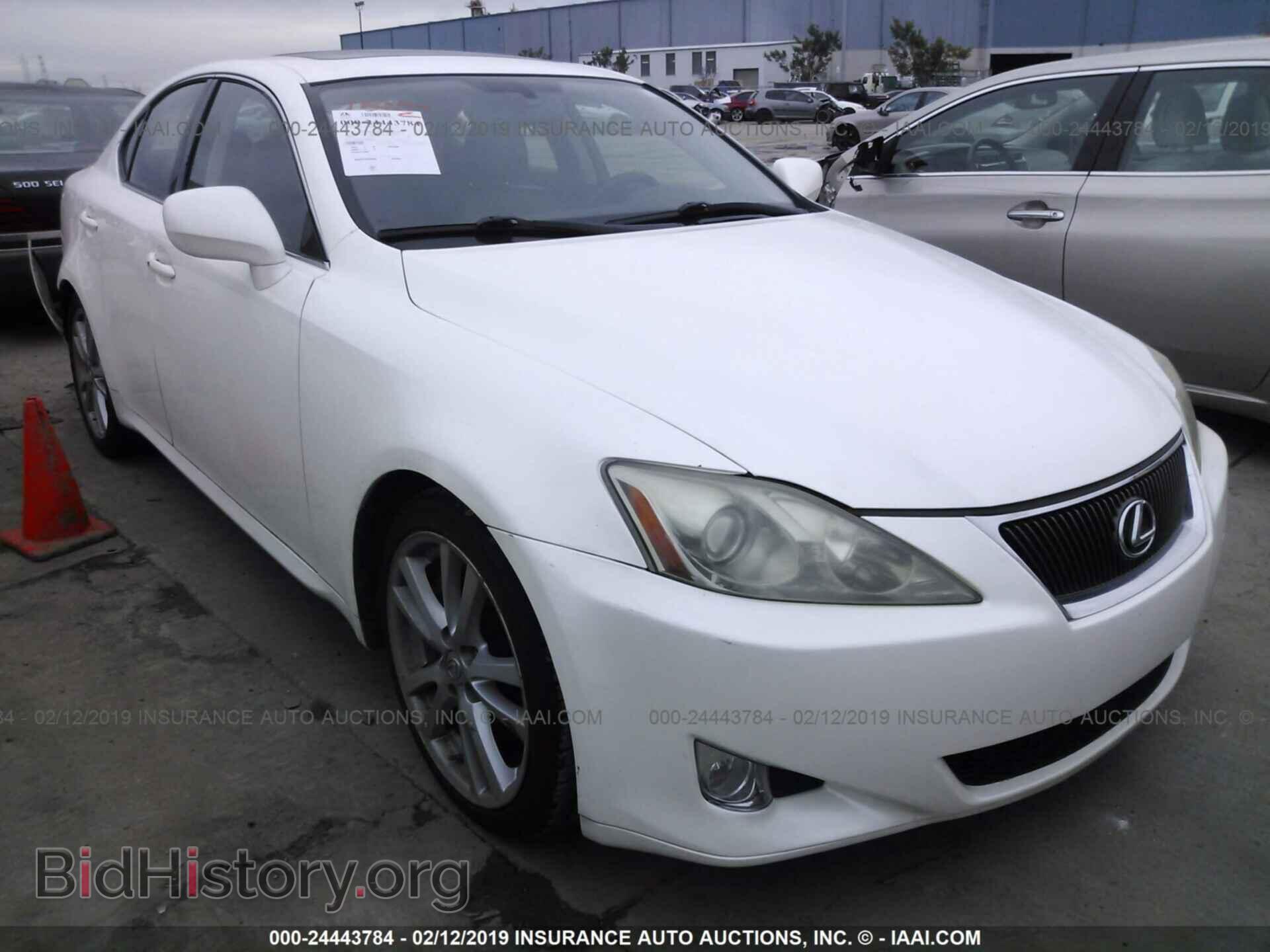 Фотография JTHBE262762004461 - LEXUS IS 2006
