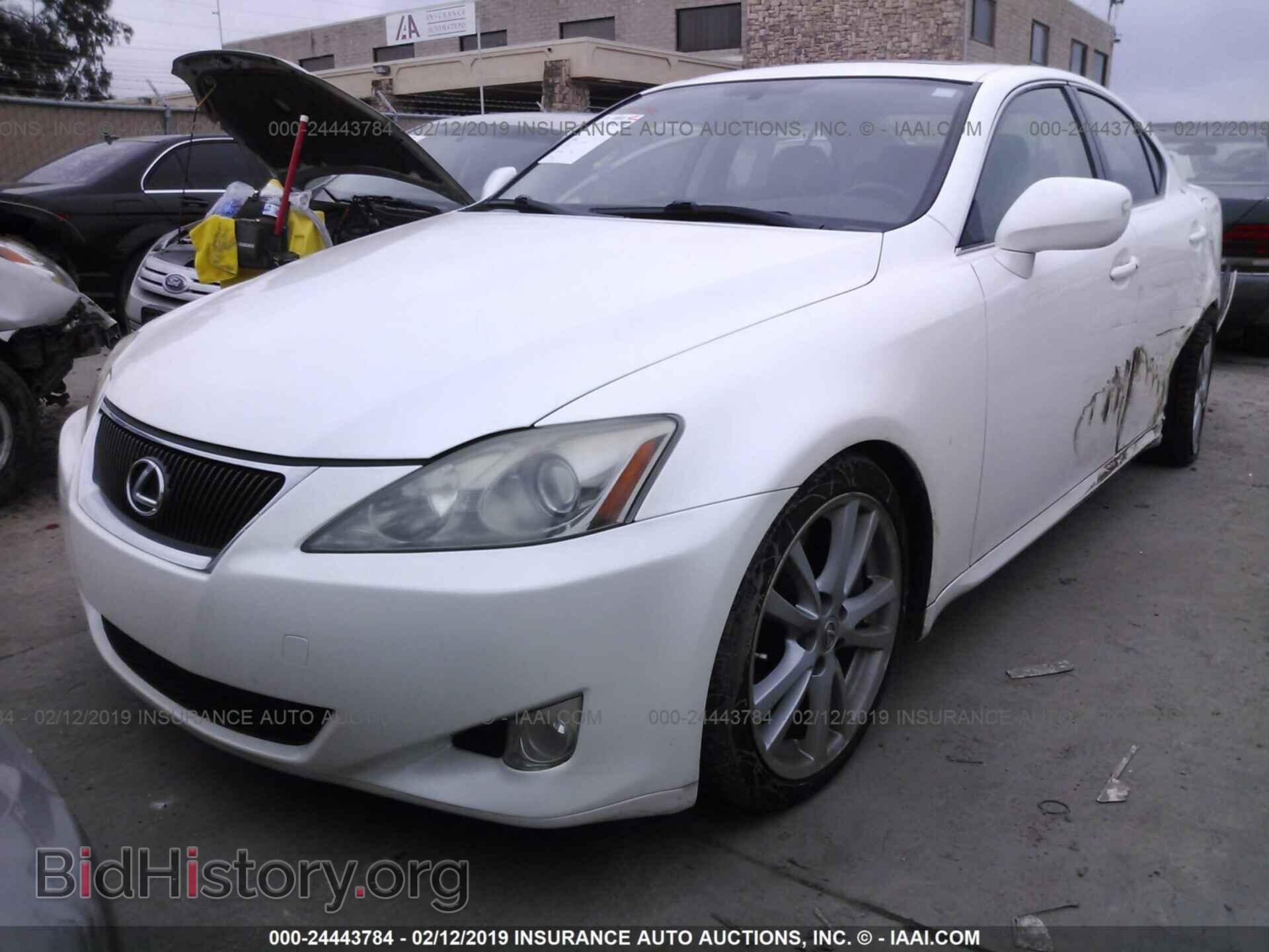 2006 LEXUS IS - VIN: JTHBE262762004461 - Photo 2