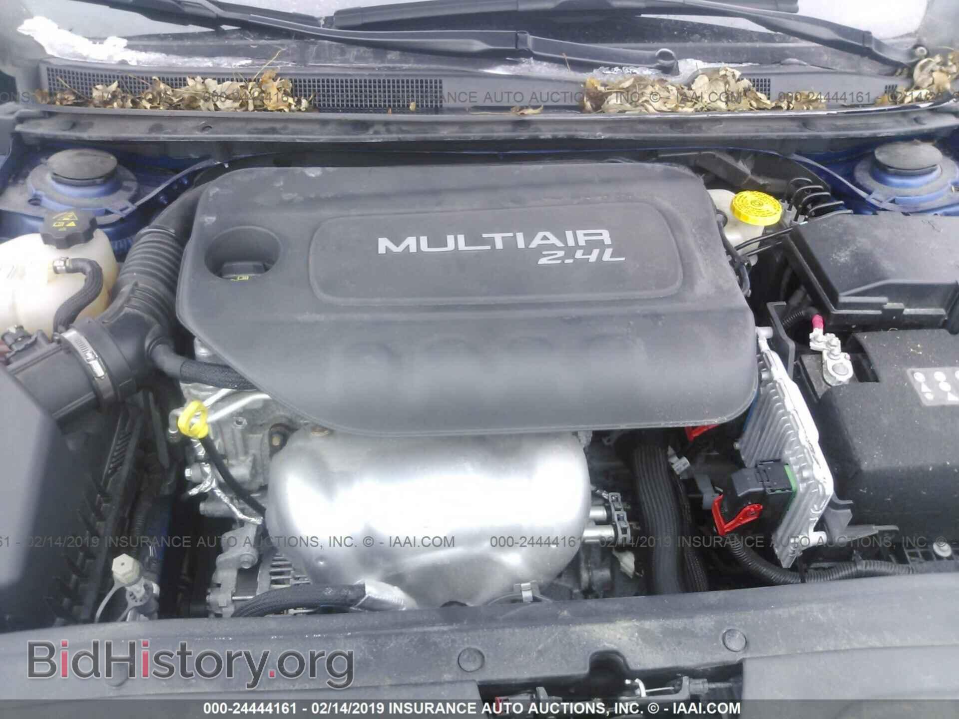 2015 CHRYSLER 200 - VIN: 1C3CCCAB2FN667366 - Photo 10