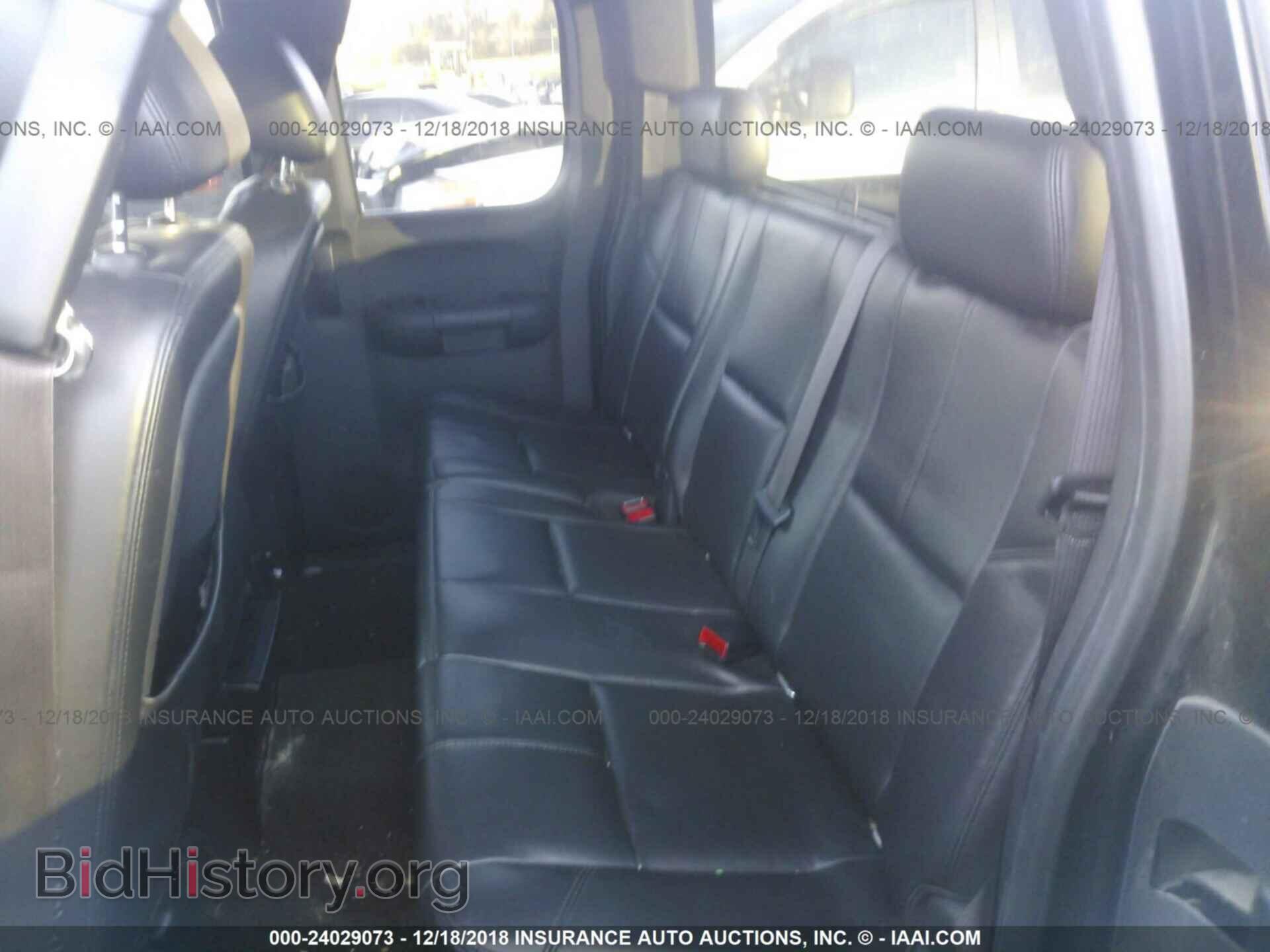 2010 CHEVROLET SILVERADO - VIN: 1GCSKSE34AZ232406 - Фото 8