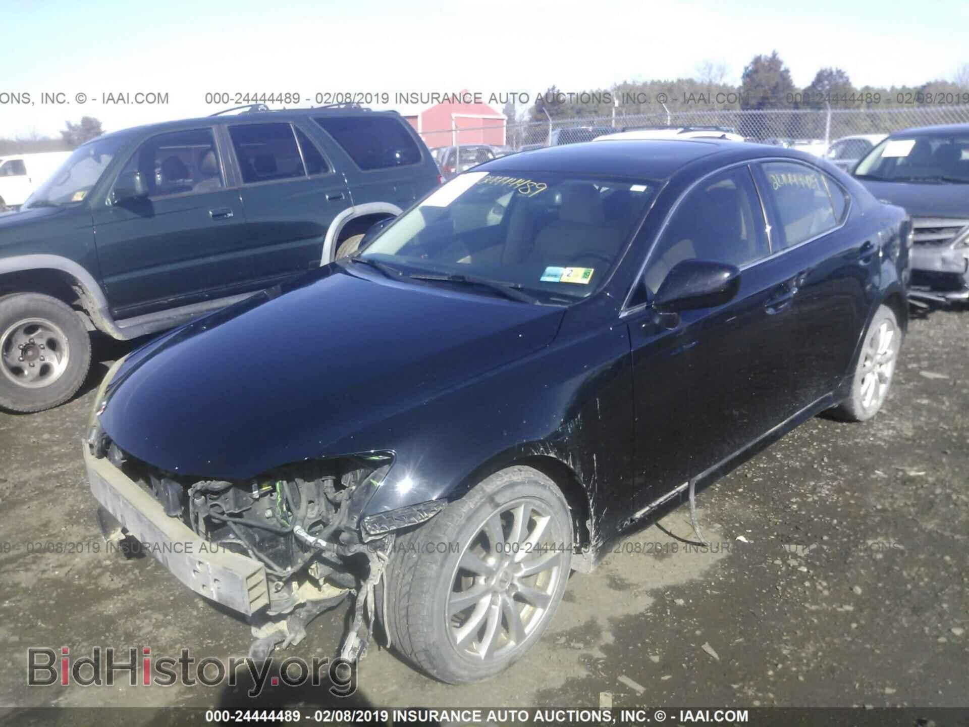2007 LEXUS IS - VIN: JTHCK262872014253 - Photo 2