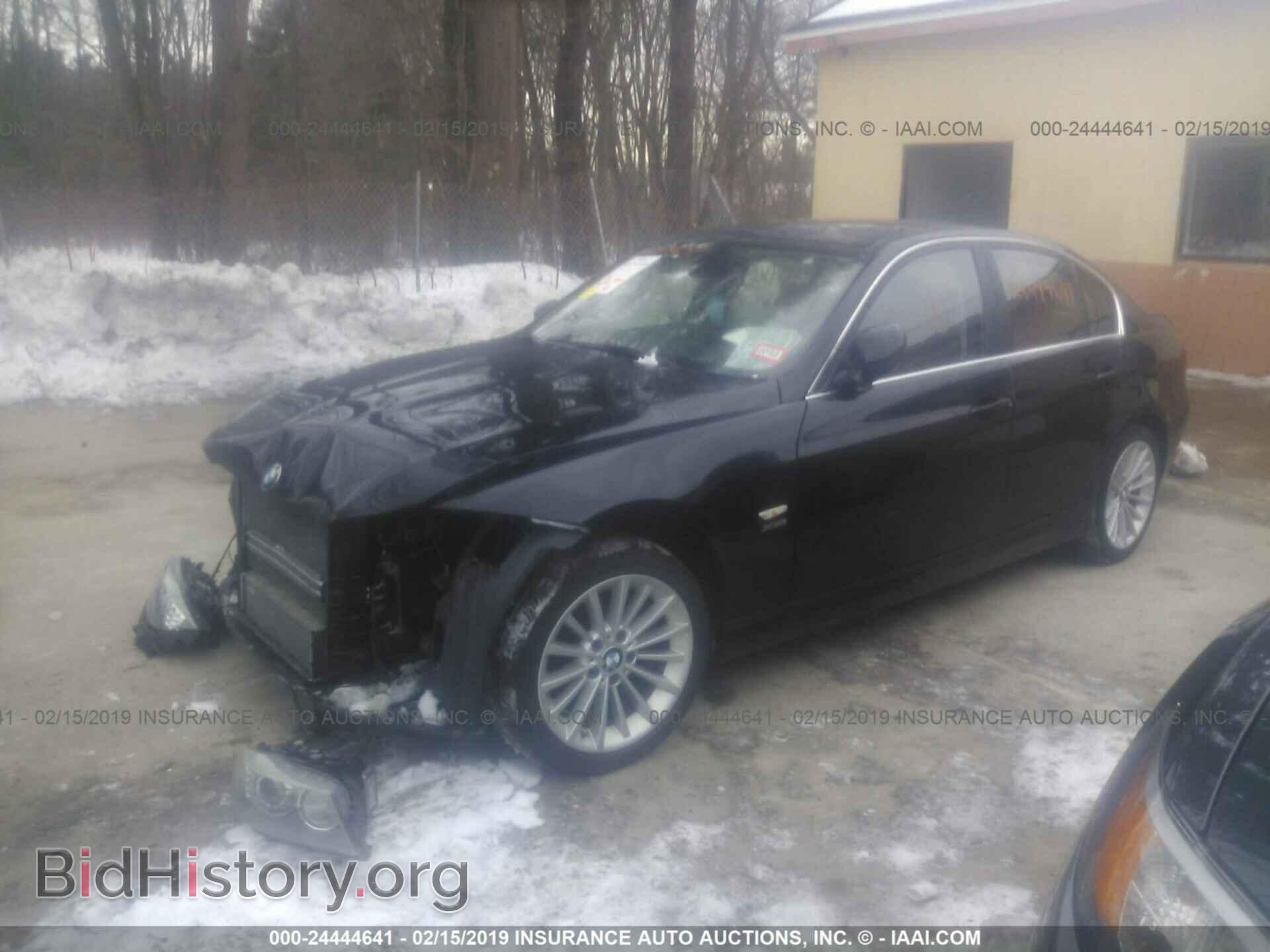 2011 BMW 335 - VIN: WBAPL5C53BA919155 - Photo 2