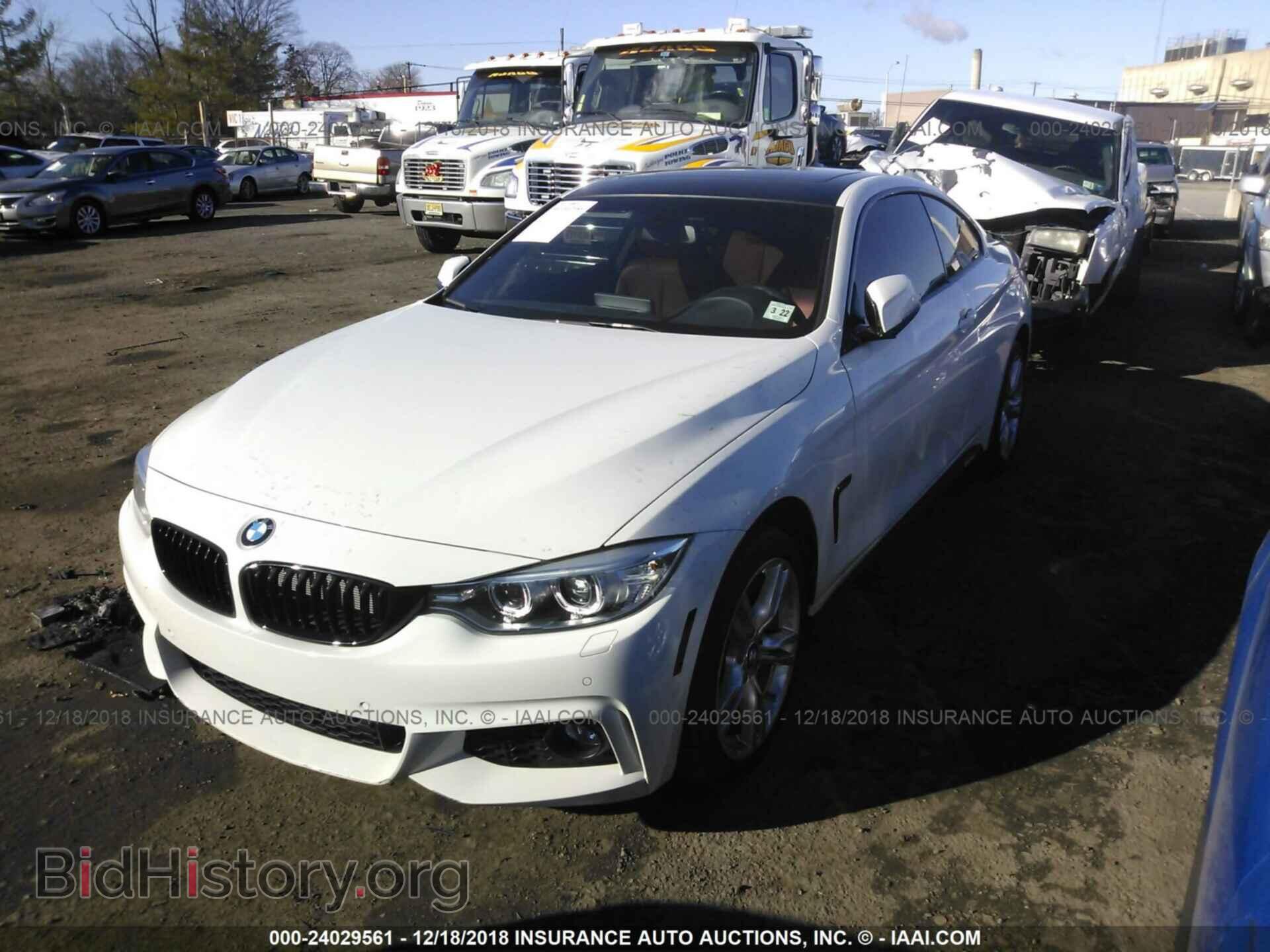 2011 FORD TAURUS - VIN: 1FAHP2JW0BG175233 - Фото 2