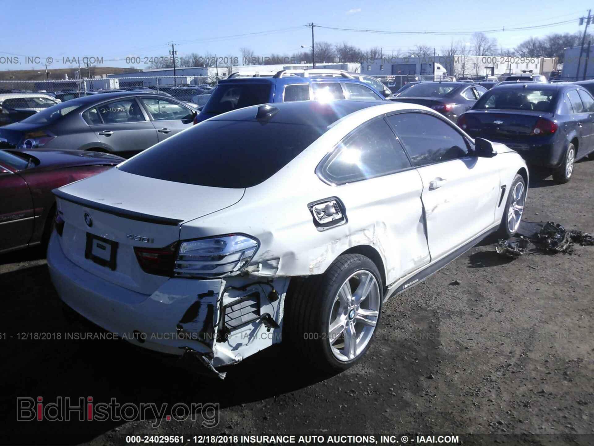 2011 FORD TAURUS - VIN: 1FAHP2JW0BG175233 - Фото 4