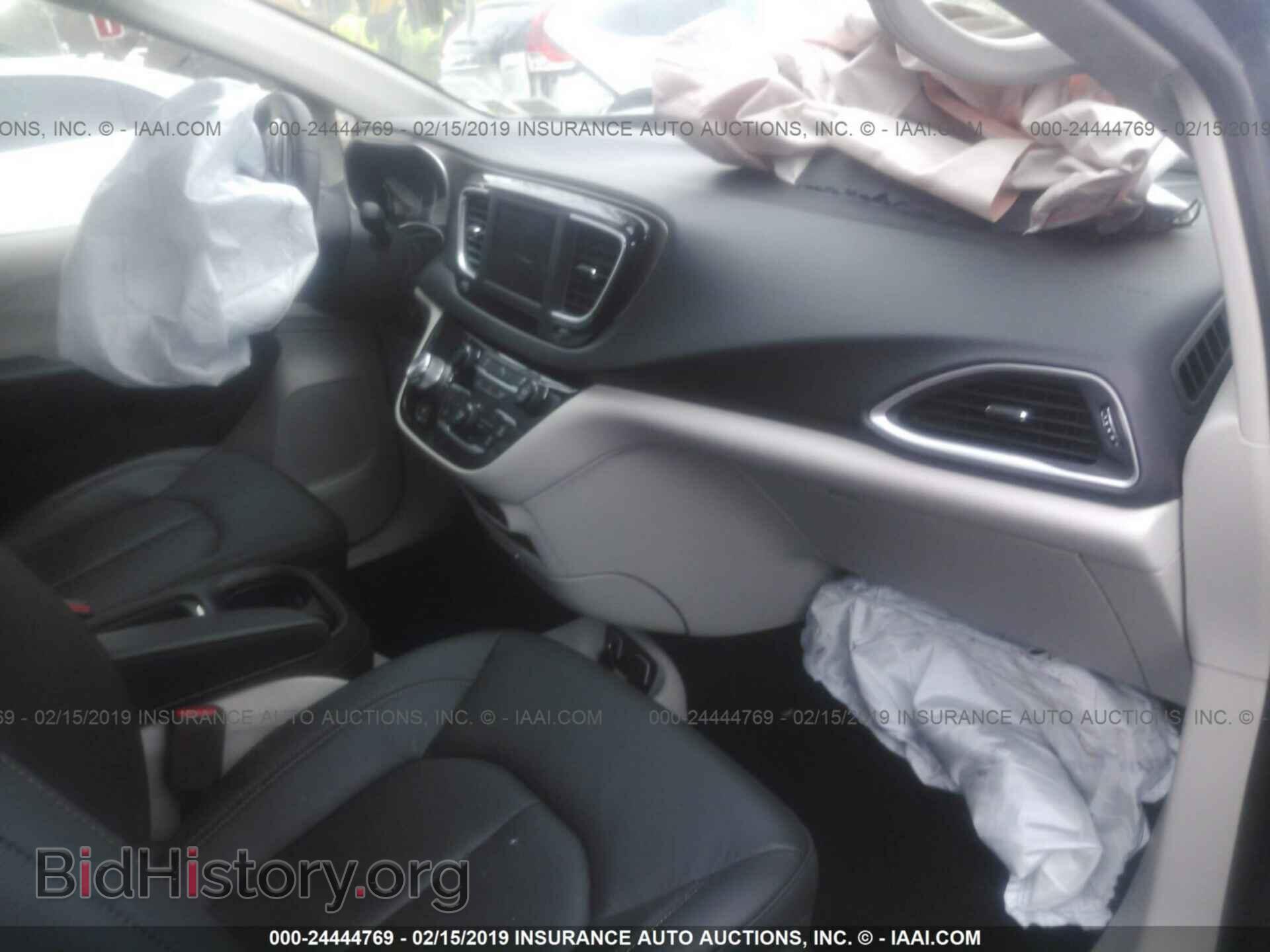 2018 CHRYSLER PACIFICA - VIN: 2C4RC1BG6JR357429 - Фото 5