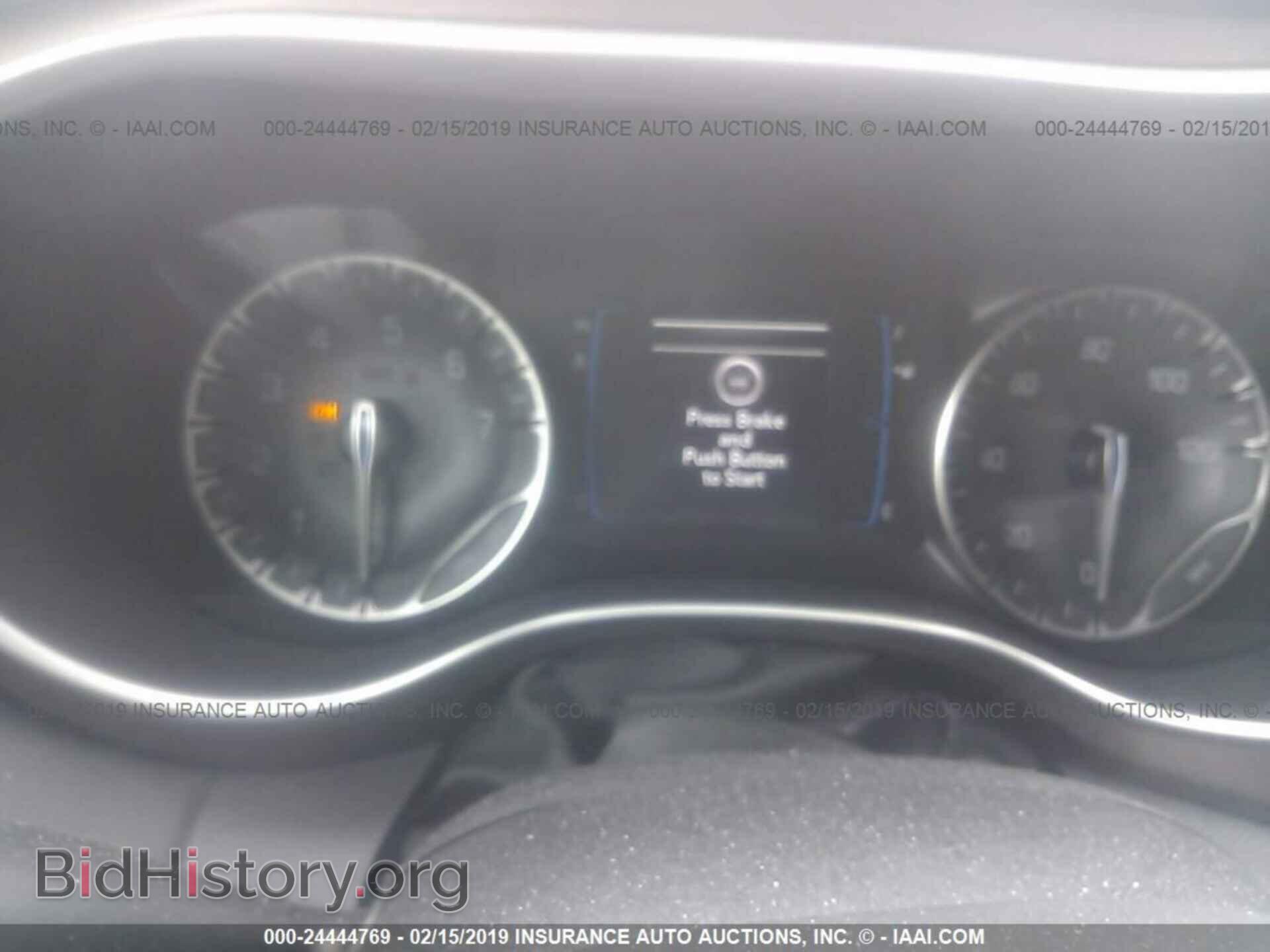 2018 CHRYSLER PACIFICA - VIN: 2C4RC1BG6JR357429 - Фото 7