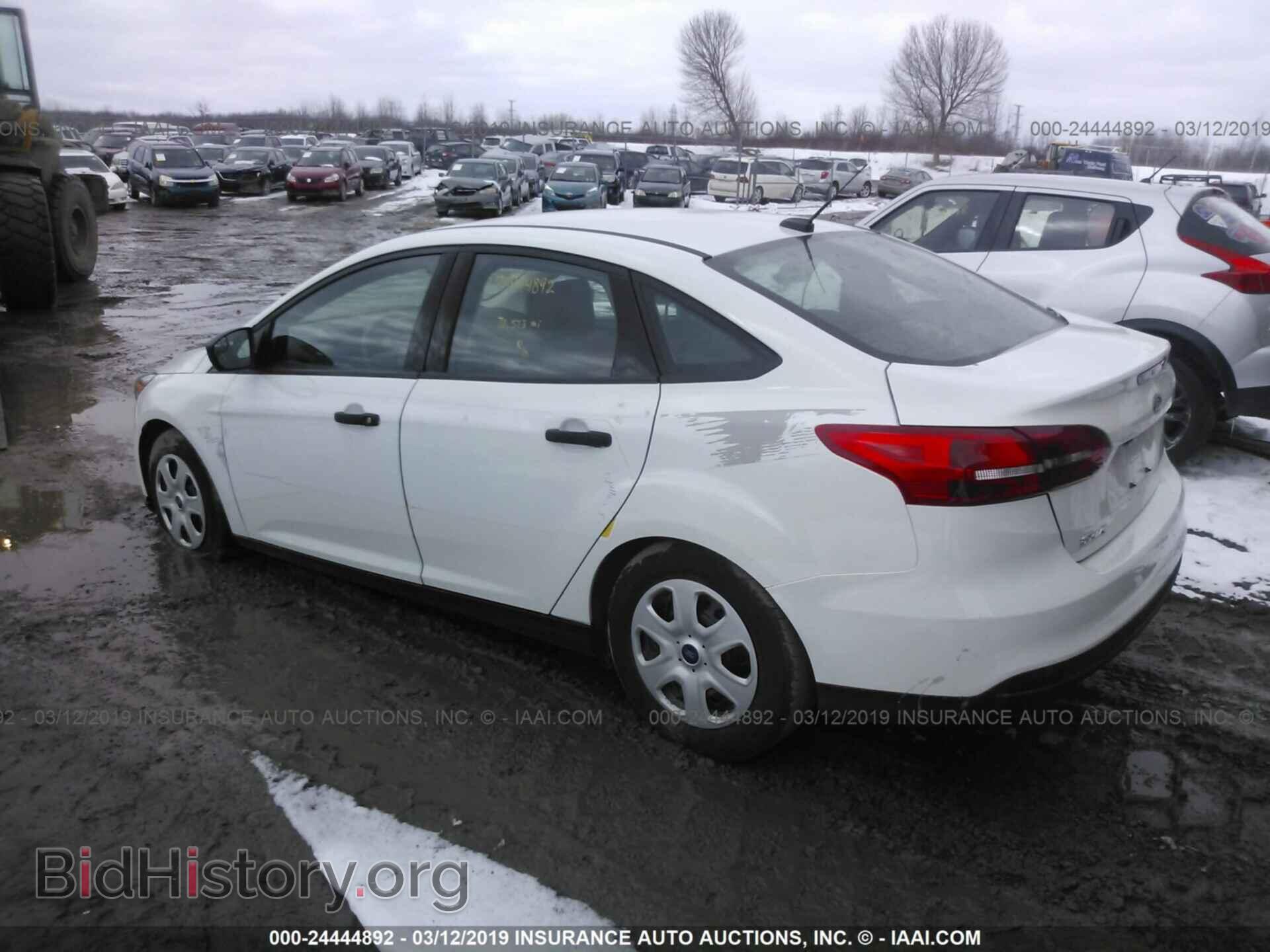 2016 FORD FOCUS - VIN: 1FADP3E24GL235959 - Фото 3