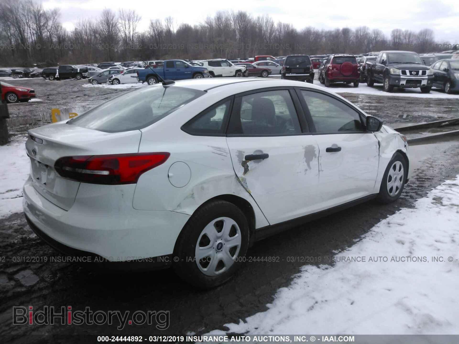 2016 FORD FOCUS - VIN: 1FADP3E24GL235959 - Фото 4