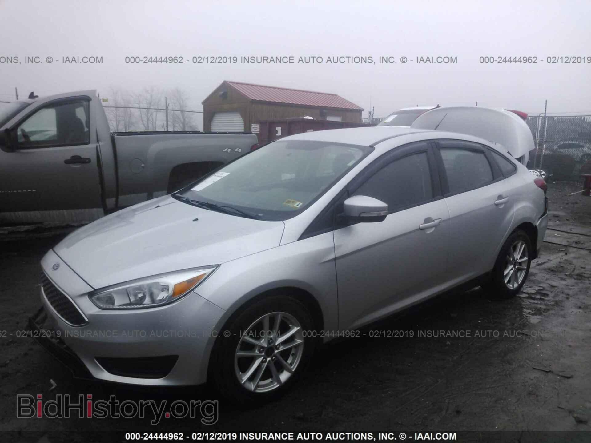 2016 FORD FOCUS - VIN: 1FADP3F23GL264738 - Photo 2