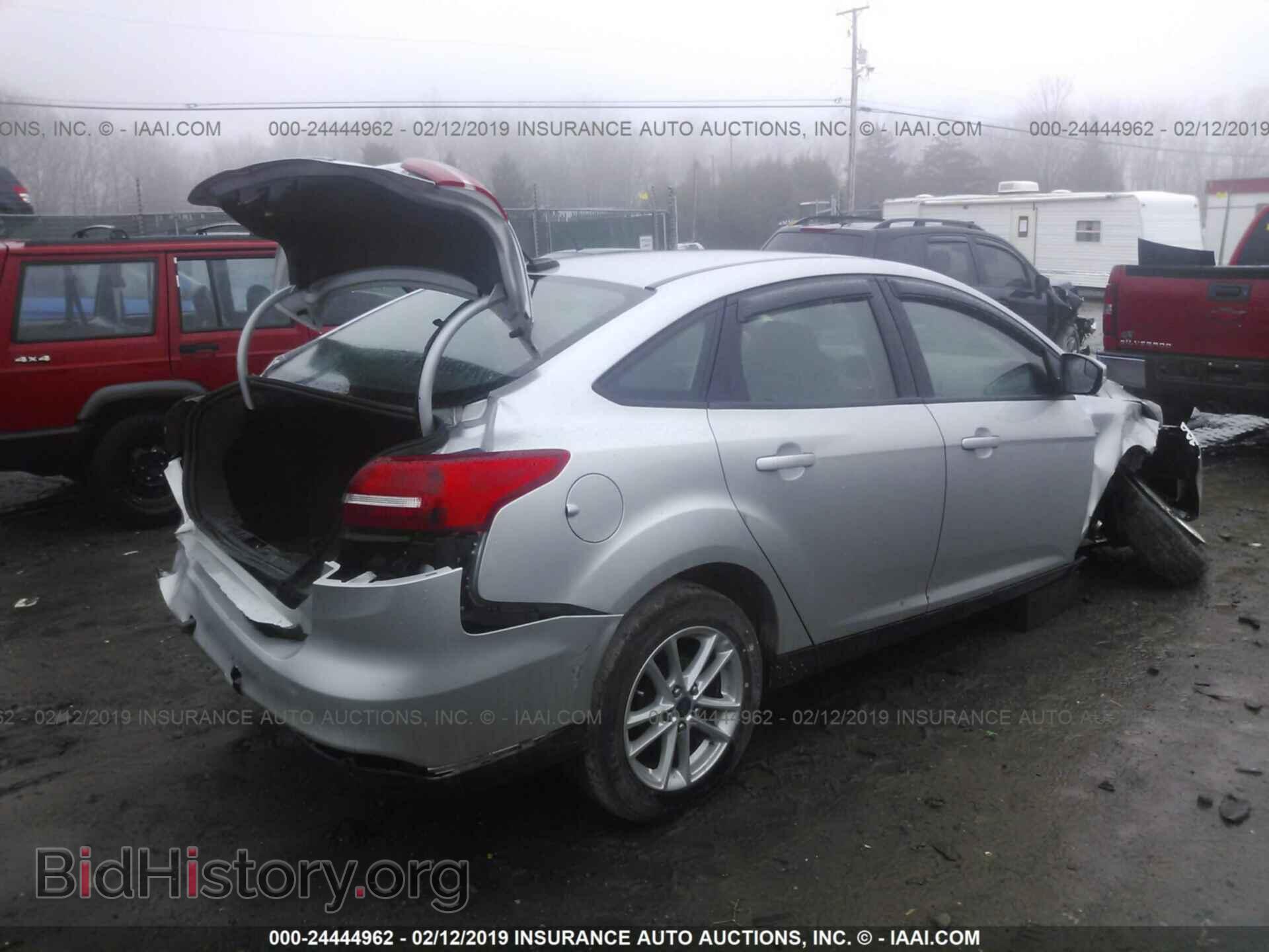 2016 FORD FOCUS - VIN: 1FADP3F23GL264738 - Photo 4