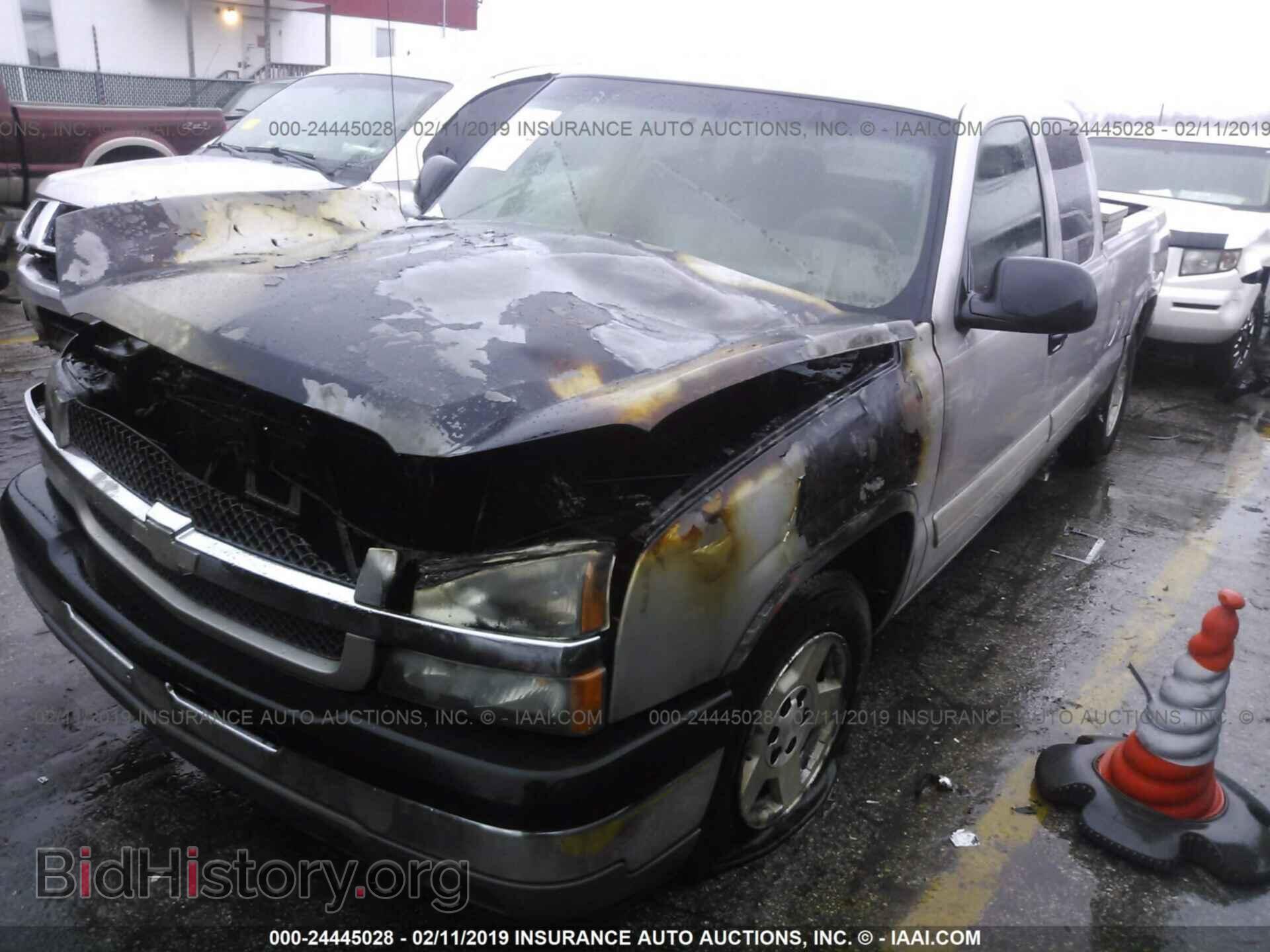 2005 CHEVROLET SILVERADO - VIN: 2GCEC19T751277675 - Photo 2