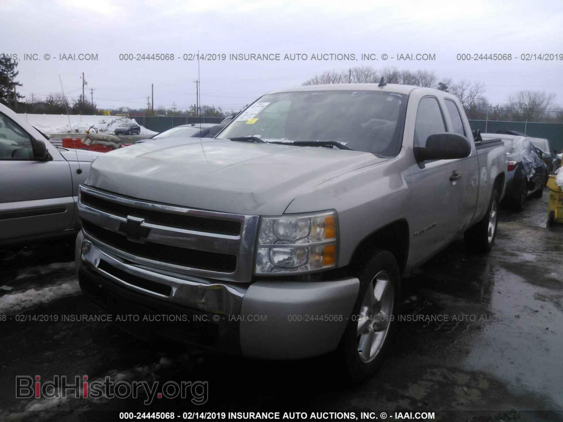 2009 CHEVROLET SILVERADO - VIN: 1GCEC29089Z176573 - Фото 2