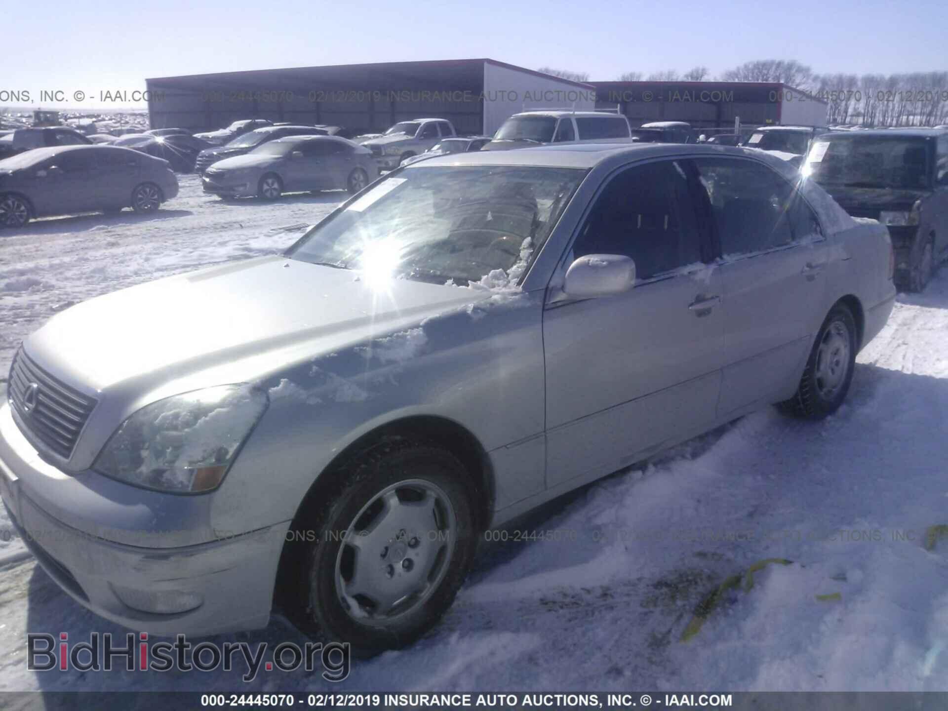2002 LEXUS LS - VIN: JTHBN30F920084529 - Photo 2