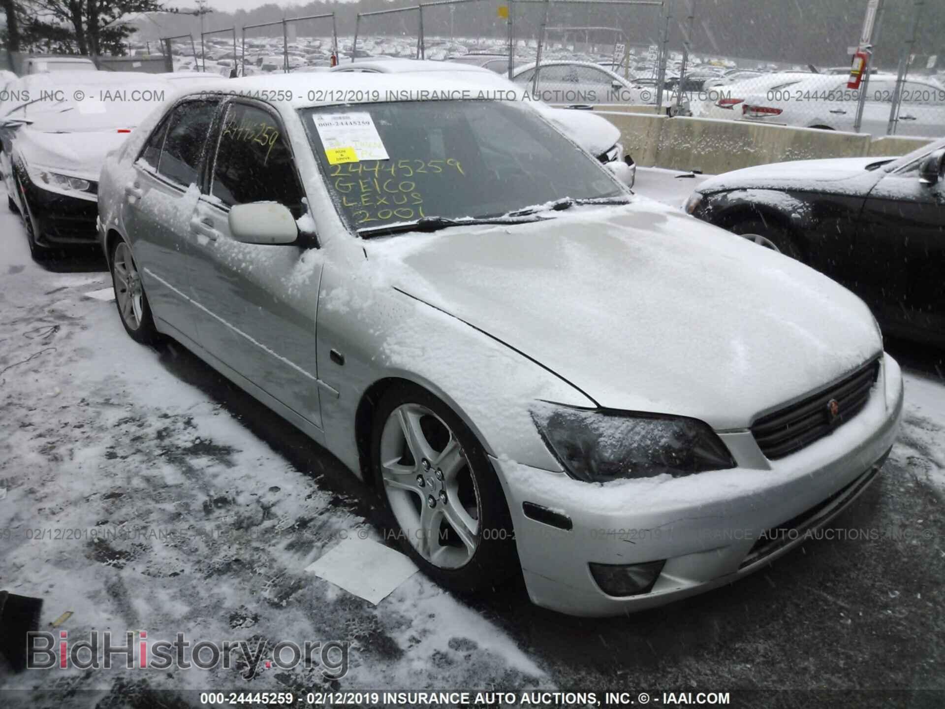 Photo JTHBD182710012199 - LEXUS IS 2001