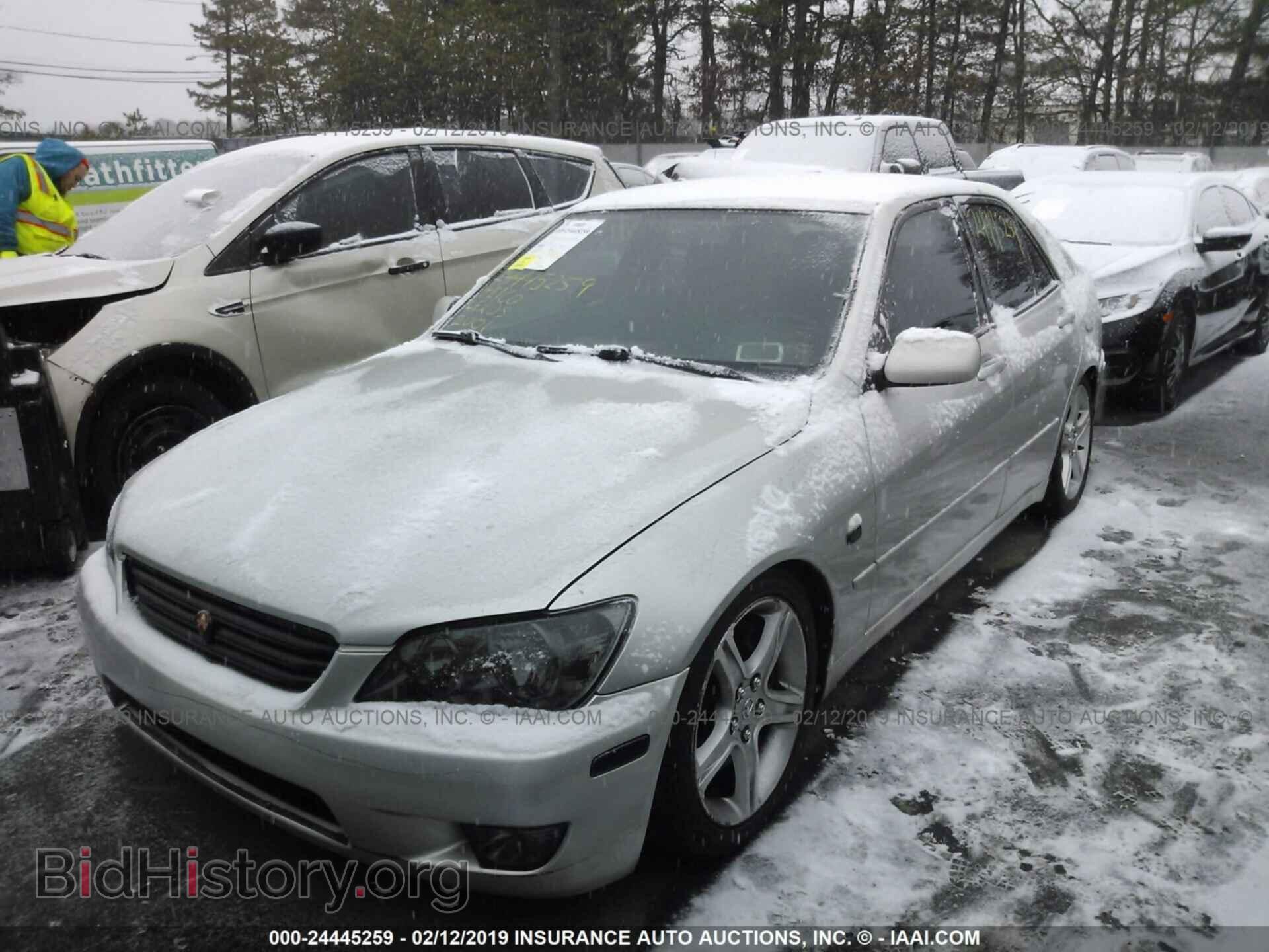 2001 LEXUS IS - VIN: JTHBD182710012199 - Photo 2