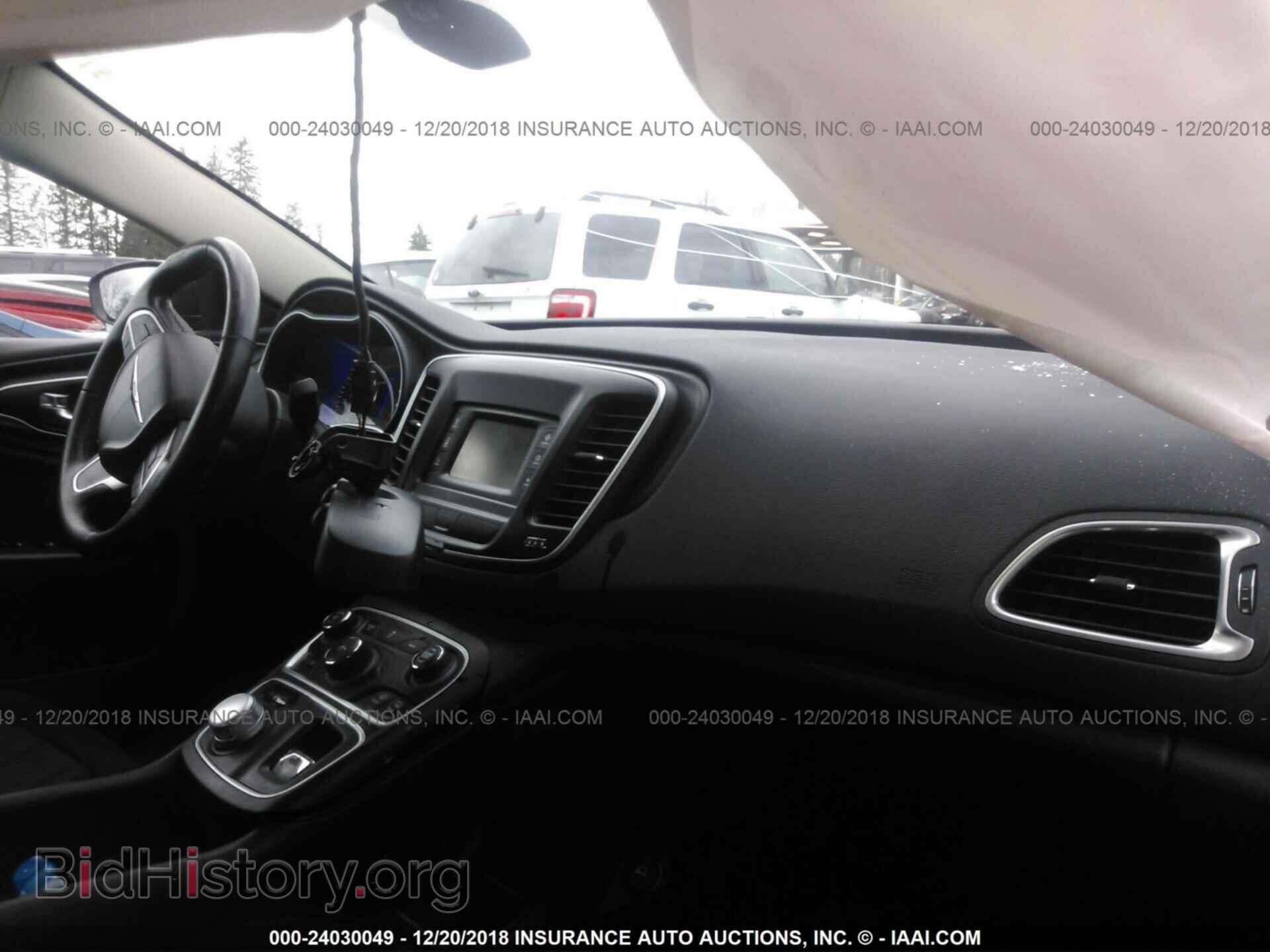 2015 CHRYSLER 200 - VIN: 1C3CCCAB7FN679819 - Photo 5