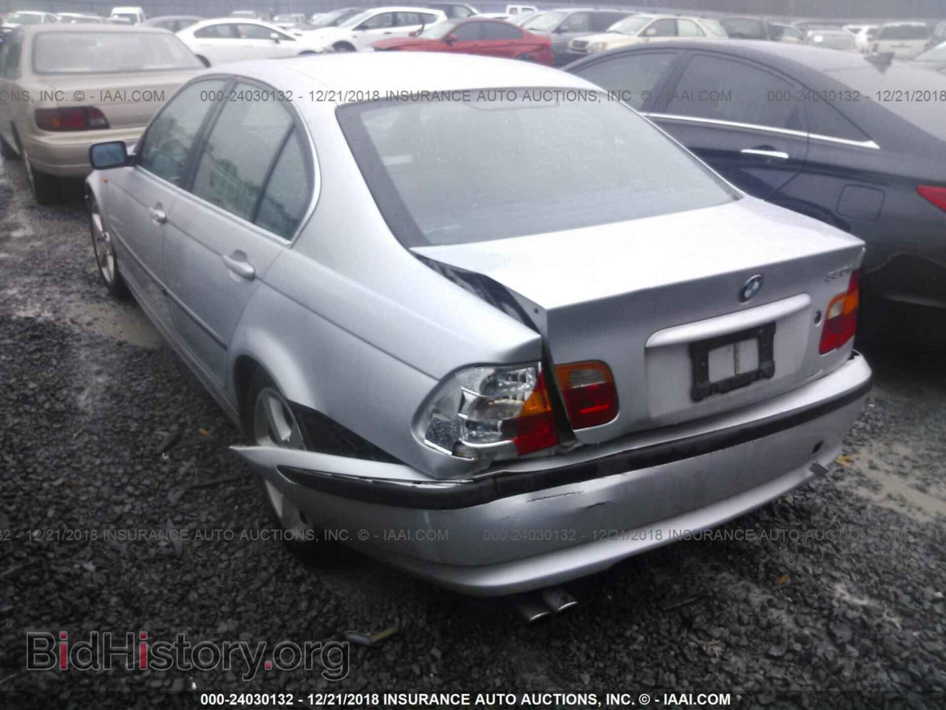 2004 BMW 330 - VIN: WBAEV53424KM37363 - Фото 3